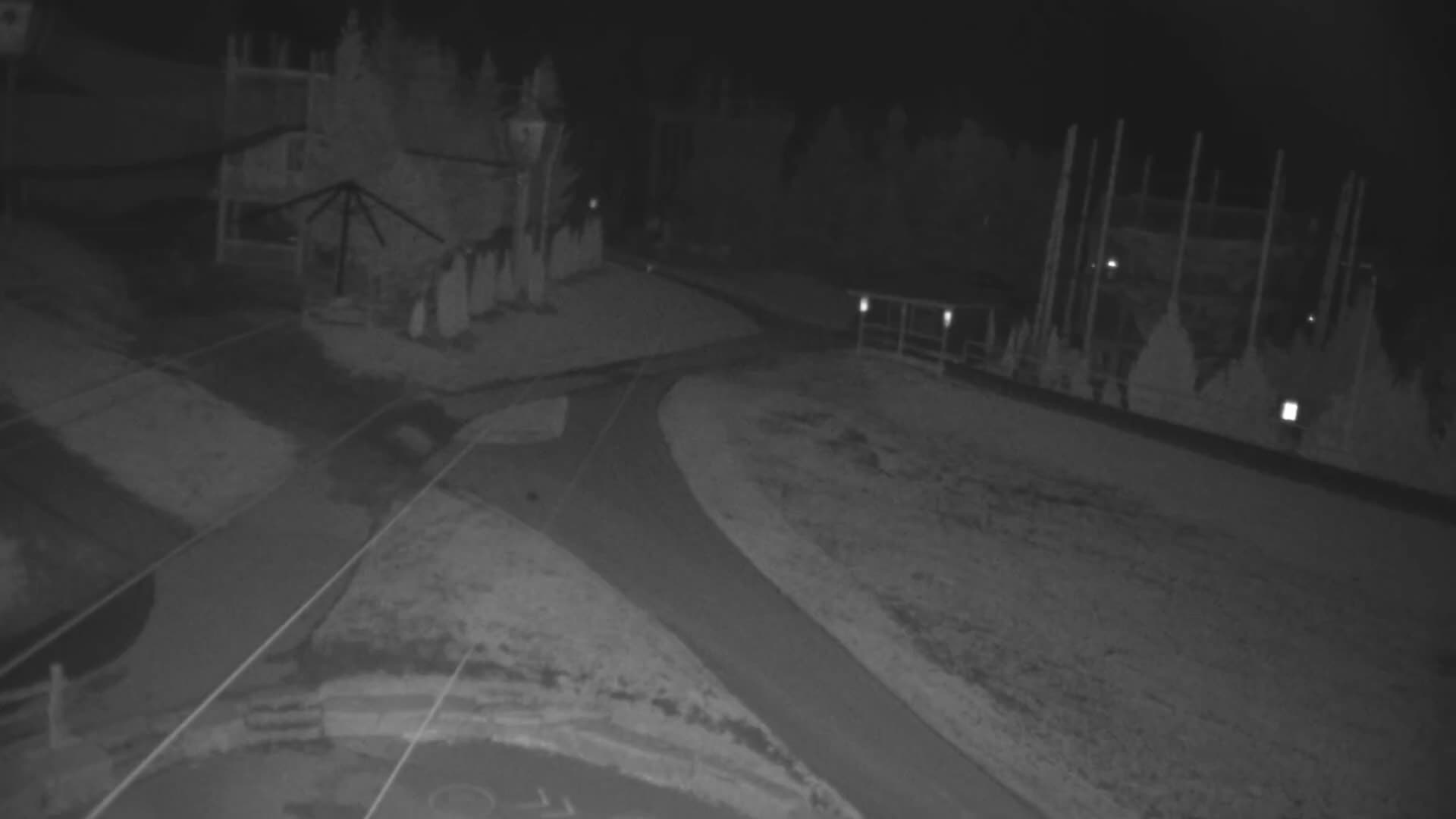 Blue Mountain Village Hotel Area & Collingwood City Skyline Live Cam - Collingwood, Blue Mountains, Simcoe, Ontario, Canada