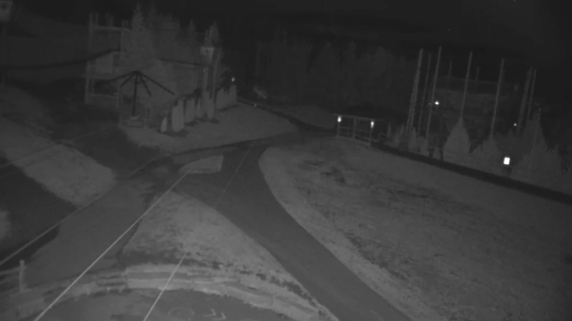 Blue Mountain Village Hotel Area & Collingwood City Skyline Live Cam - Collingwood, Blue Mountains, Simcoe, Ontario, Canada