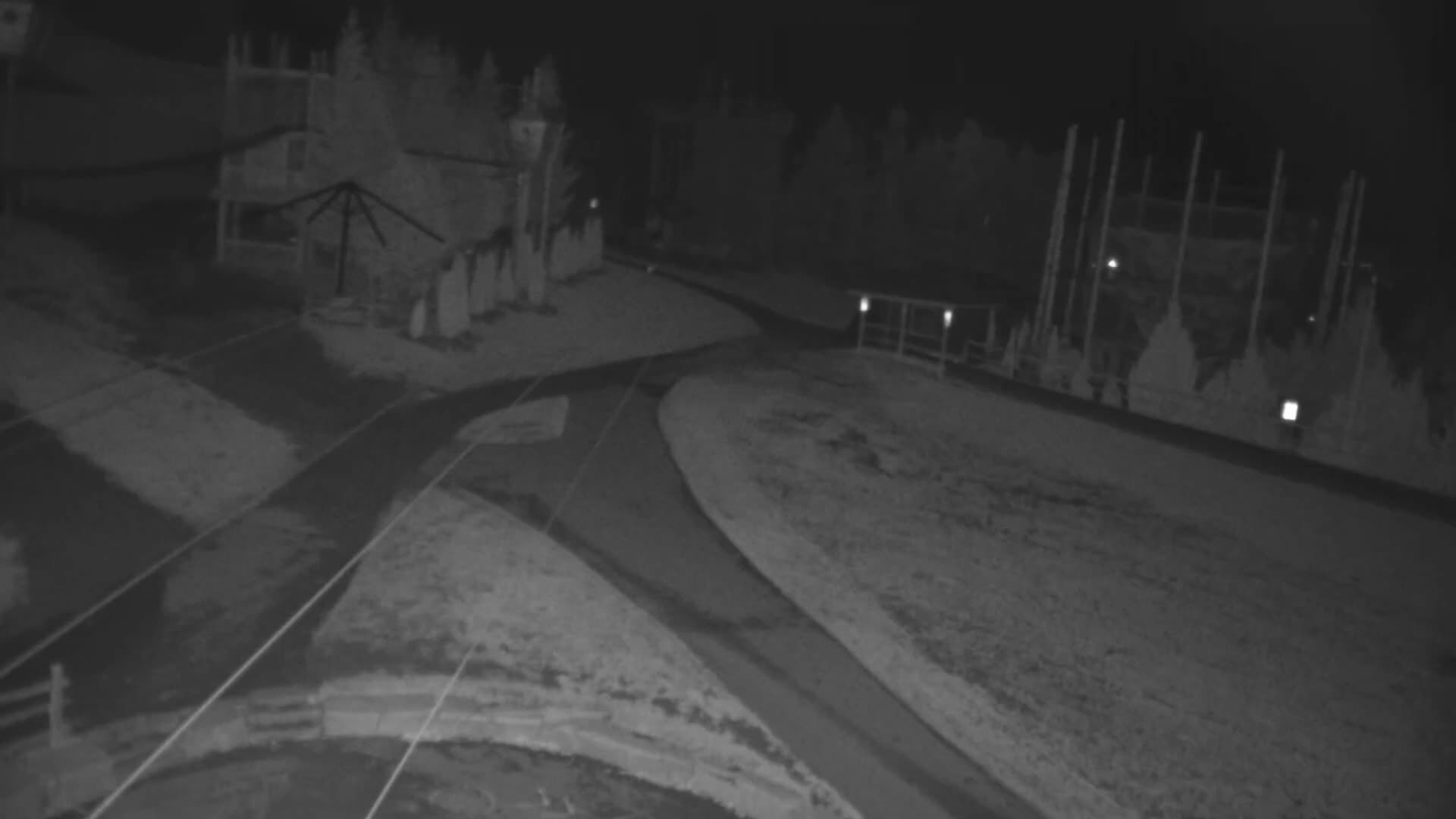 Blue Mountain Village Hotel Area & Collingwood City Skyline Live Cam - Collingwood, Blue Mountains, Simcoe, Ontario, Canada