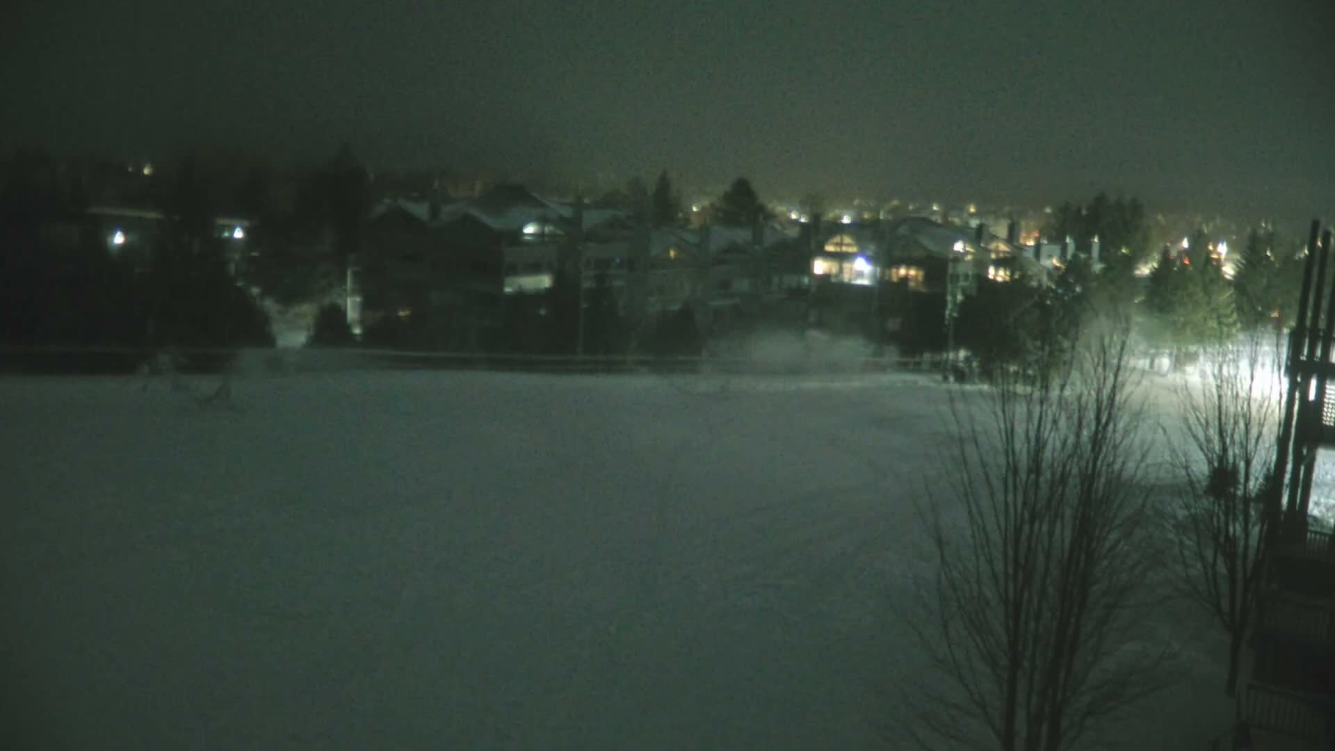 Blue Mountain Village Hotel Area & Collingwood City Skyline Live Cam - Collingwood, Blue Mountains, Simcoe, Ontario, Canada