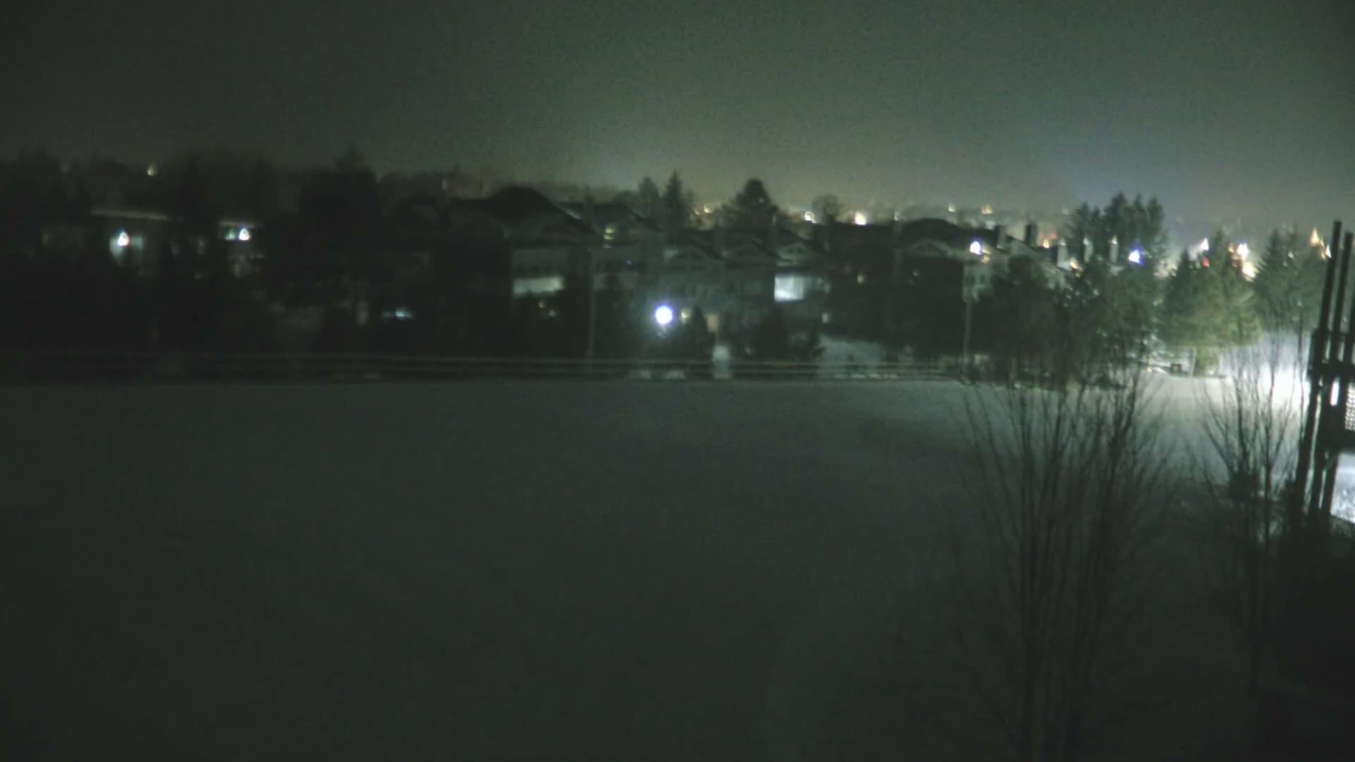 Blue Mountain Village Hotel Area & Collingwood City Skyline Live Cam - Collingwood, Blue Mountains, Simcoe, Ontario, Canada