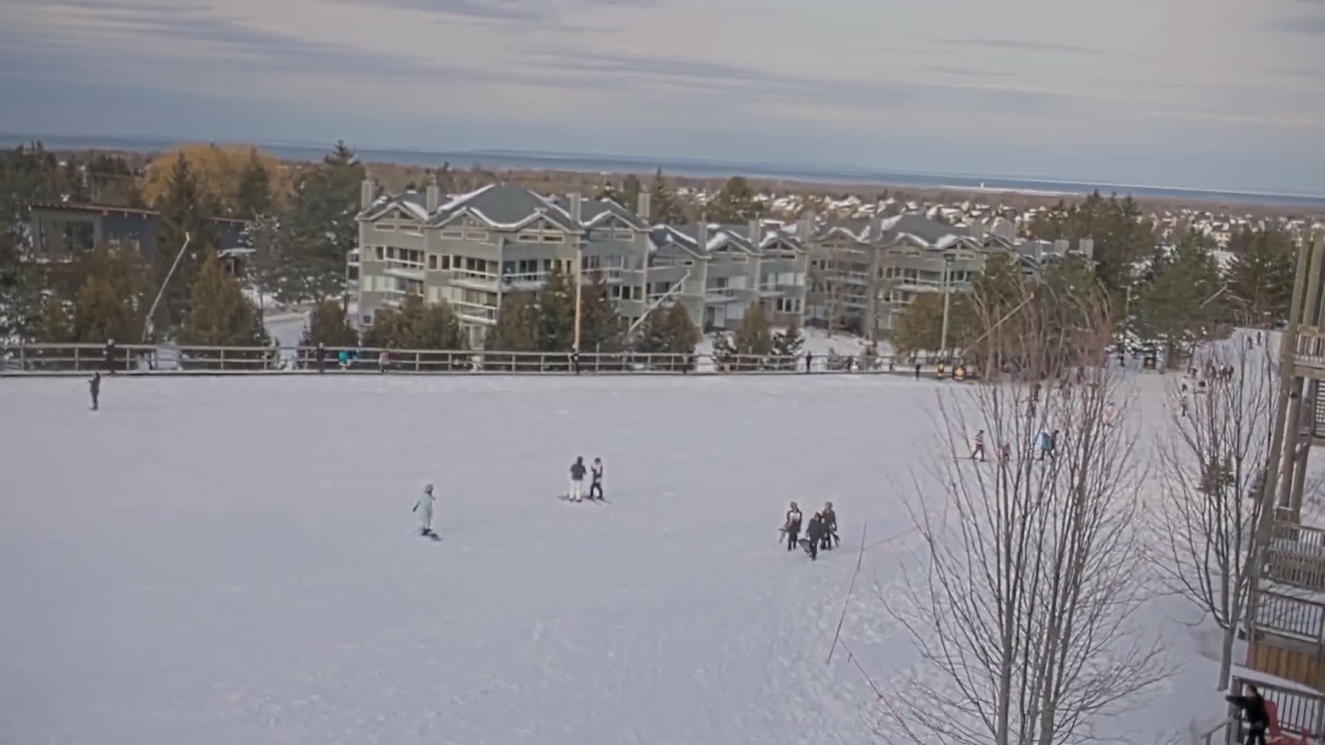 Blue Mountain Village Hotel Area & Collingwood City Skyline Live Cam - Collingwood, Blue Mountains, Simcoe, Ontario, Canada