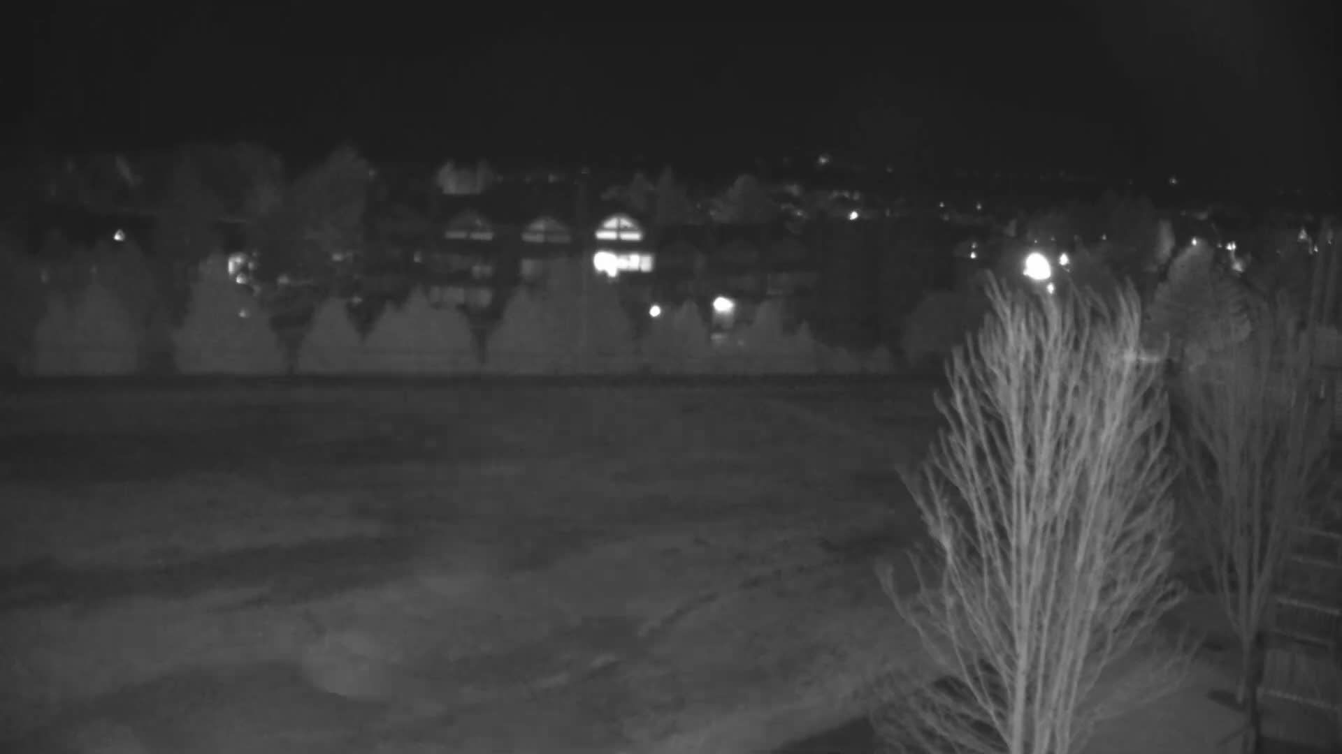 Blue Mountain Village Hotel Area & Collingwood City Skyline Live Cam - Collingwood, Blue Mountains, Simcoe, Ontario, Canada