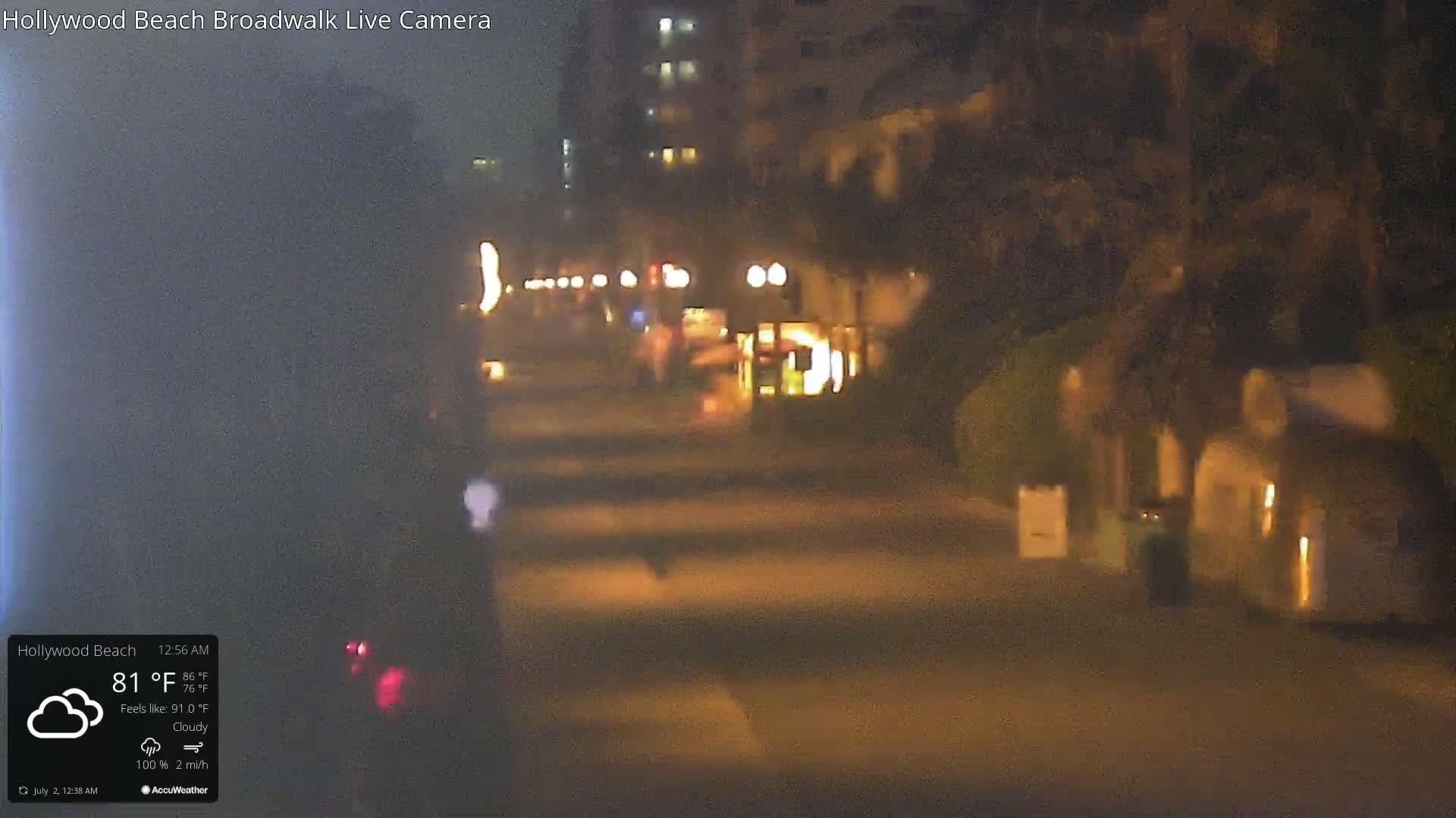 Hollywood Beach / Broadwalk & Atlantic Live Cam - Holywood, Broward, Florida, USA