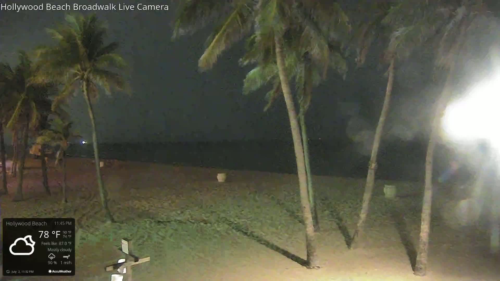 Hollywood Beach / Broadwalk & Atlantic Live Cam - Holywood, Broward, Florida, USA