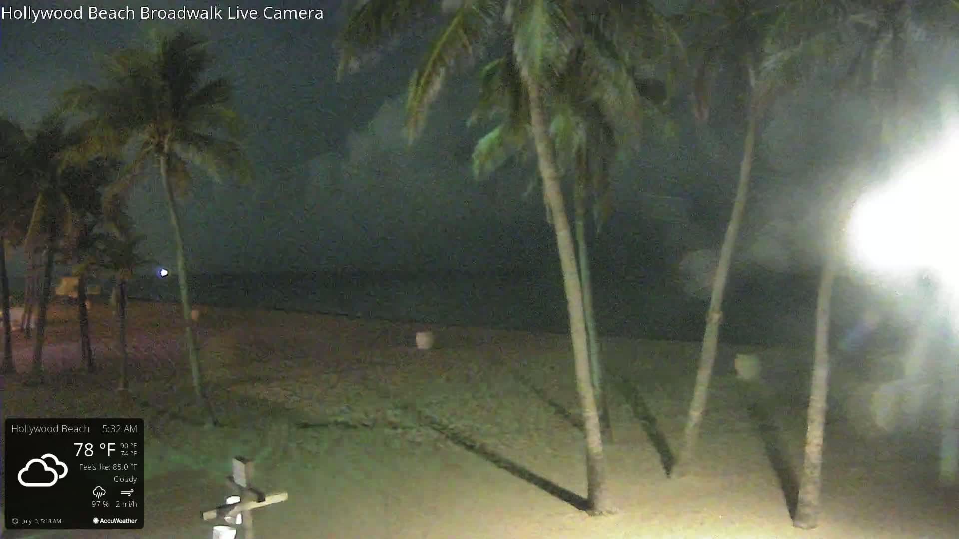 Hollywood Beach / Broadwalk & Atlantic Live Cam - Holywood, Broward, Florida, USA