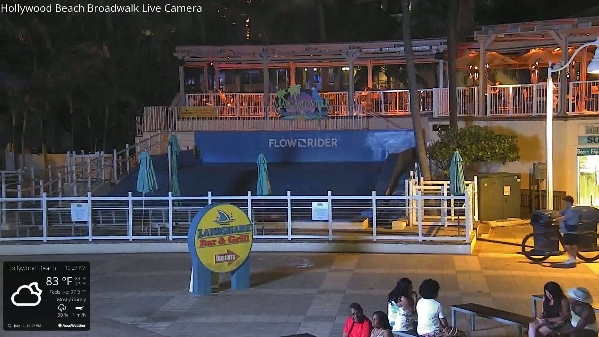 Hollywood Beach / Broadwalk & Atlantic Live Cam - Holywood, Broward, Florida, USA