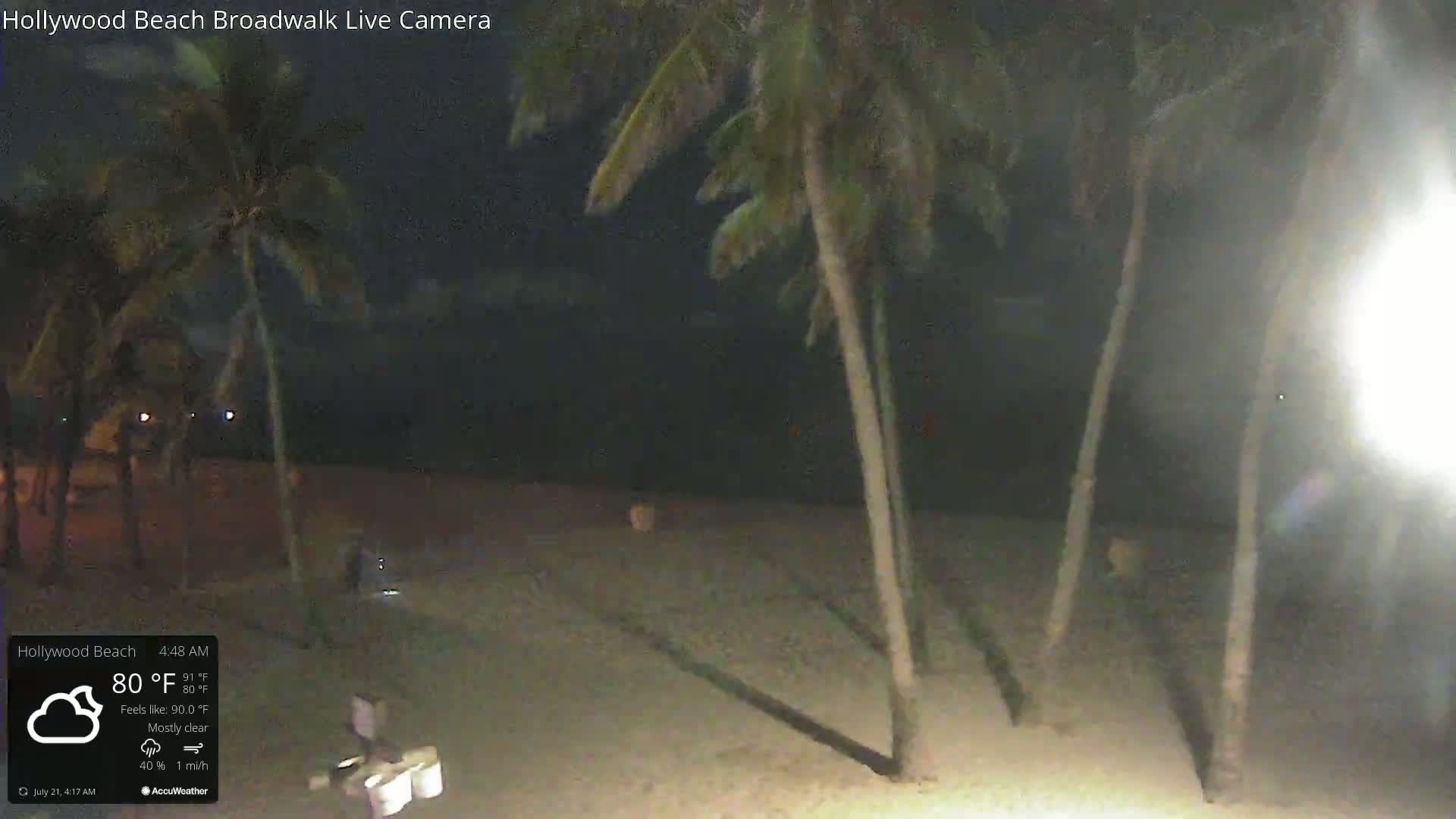 Hollywood Beach / Broadwalk & Atlantic Live Cam - Holywood, Broward, Florida, USA