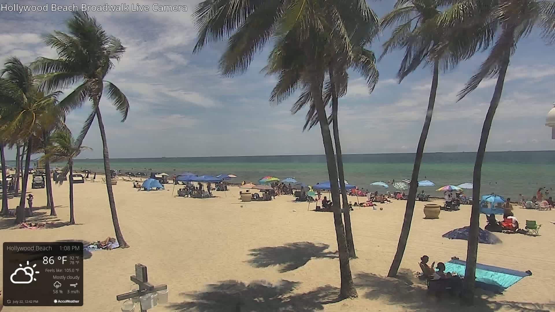 Hollywood Beach / Broadwalk & Atlantic Live Cam - Holywood, Broward, Florida, USA