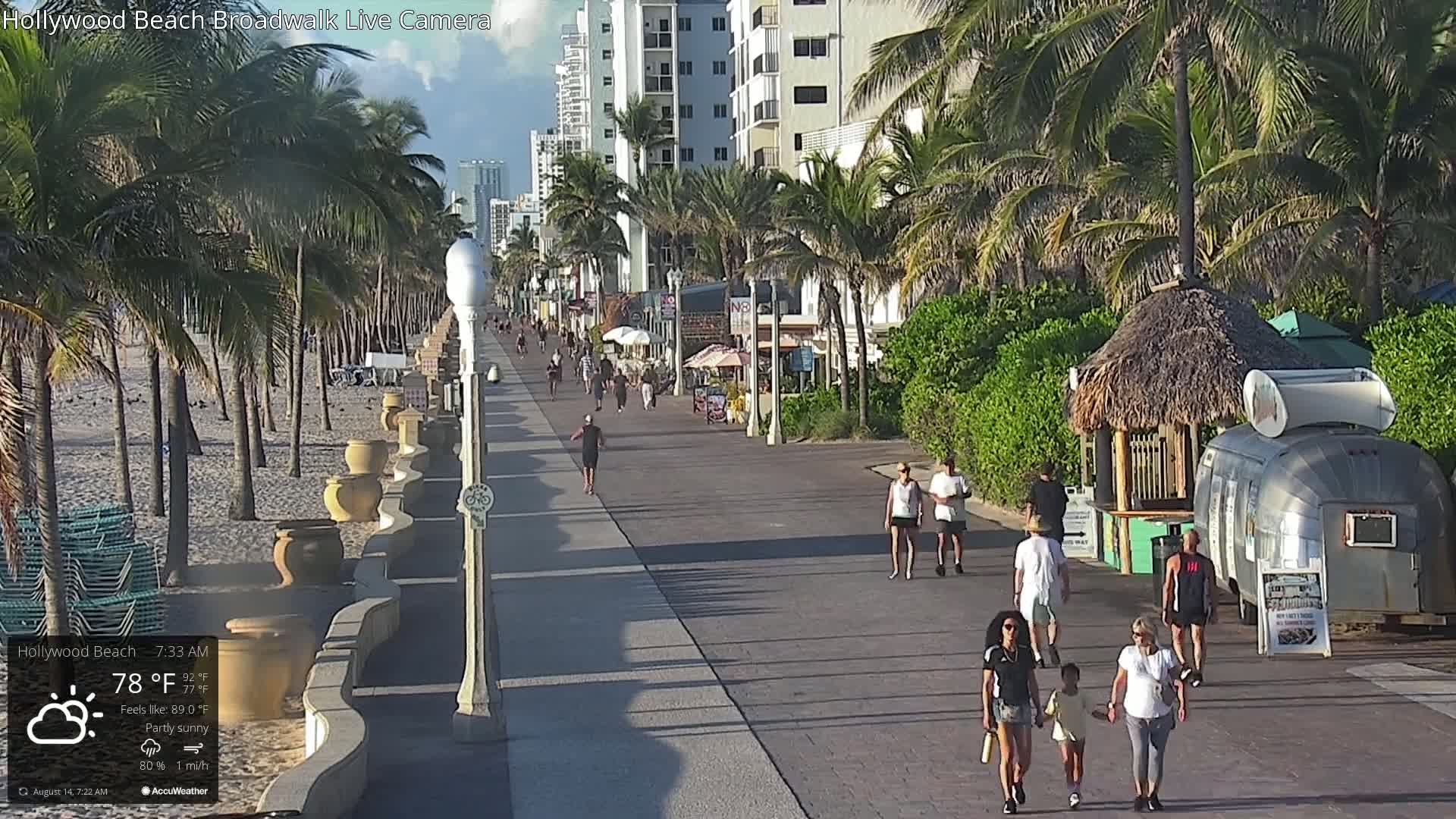 Hollywood Beach / Broadwalk & Atlantic Live Cam - Holywood, Broward, Florida, USA