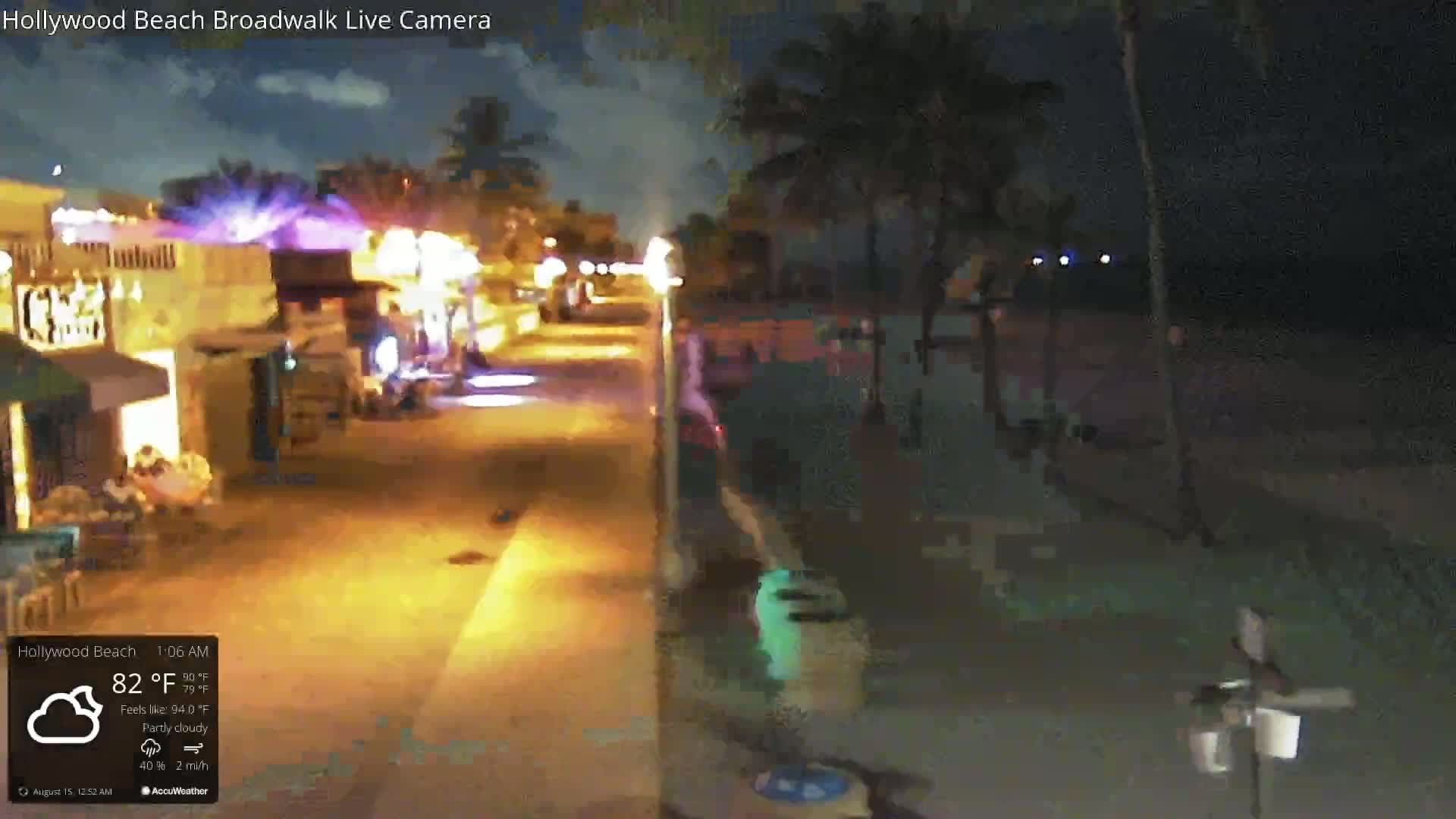 Hollywood Beach / Broadwalk & Atlantic Live Cam - Holywood, Broward, Florida, USA