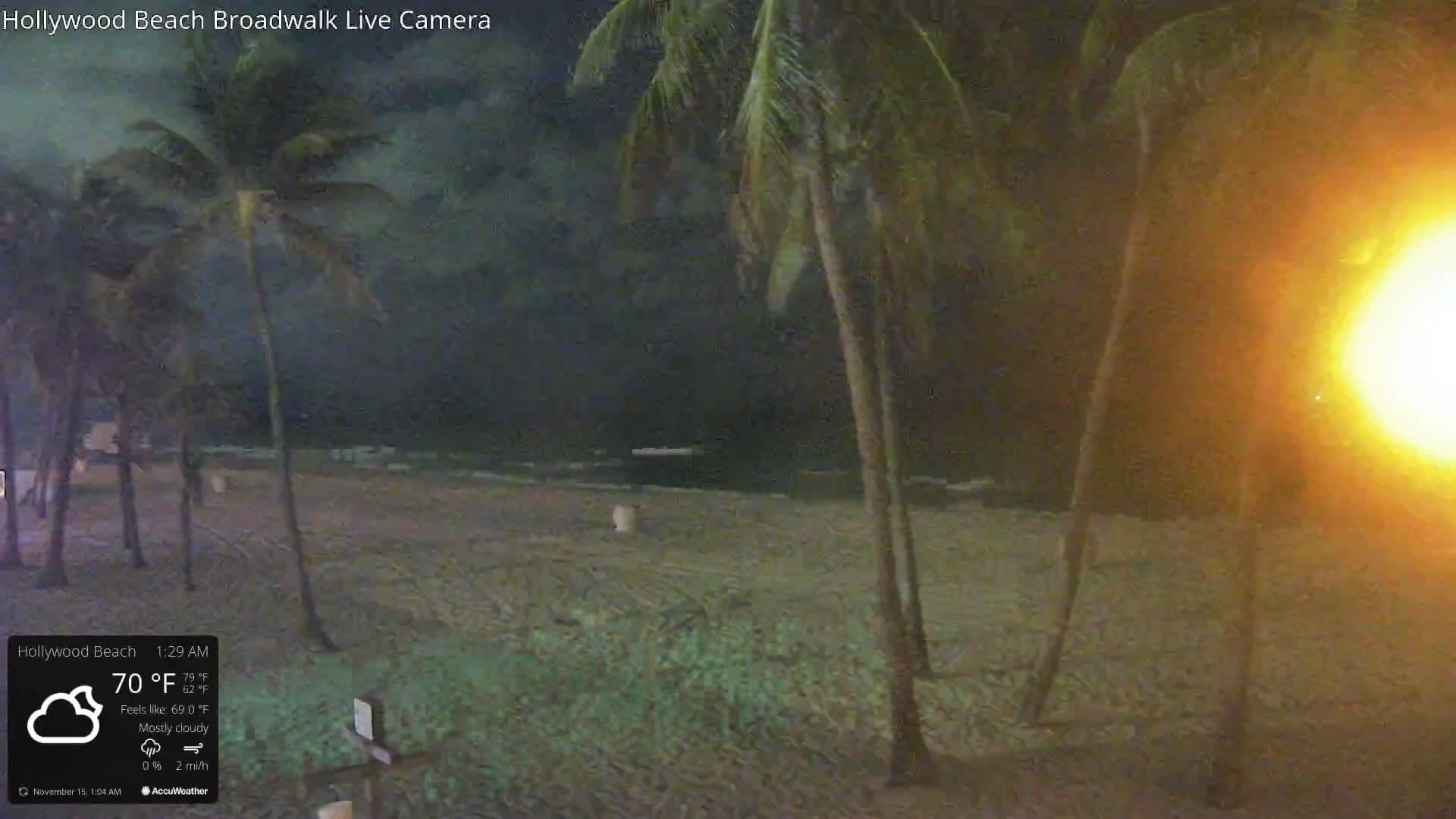 Hollywood Beach / Broadwalk & Atlantic Live Cam - Holywood, Broward, Florida, USA