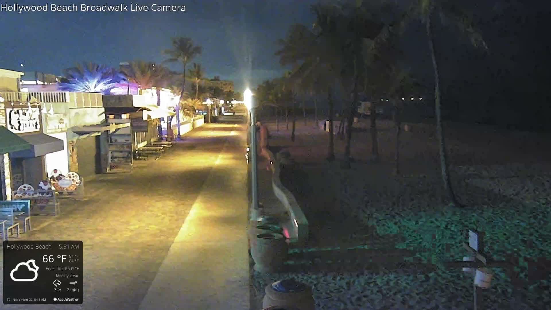 Hollywood Beach / Broadwalk & Atlantic Live Cam - Holywood, Broward, Florida, USA