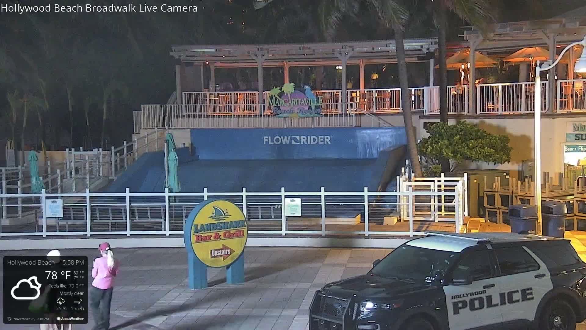 Hollywood Beach / Broadwalk & Atlantic Live Cam - Holywood, Broward, Florida, USA