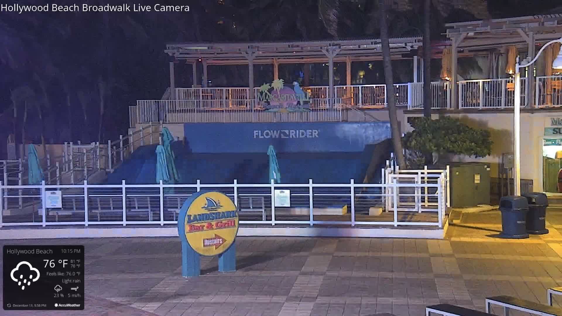Hollywood Beach / Broadwalk & Atlantic Live Cam - Holywood, Broward, Florida, USA