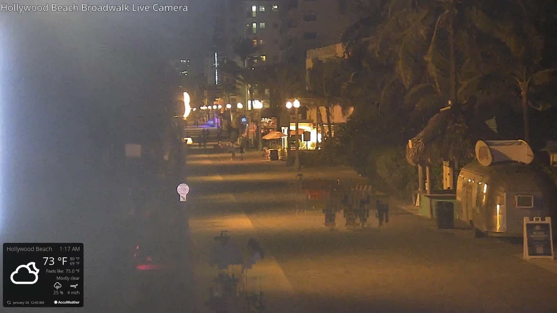 Hollywood Beach / Broadwalk & Atlantic Live Cam - Holywood, Broward, Florida, USA