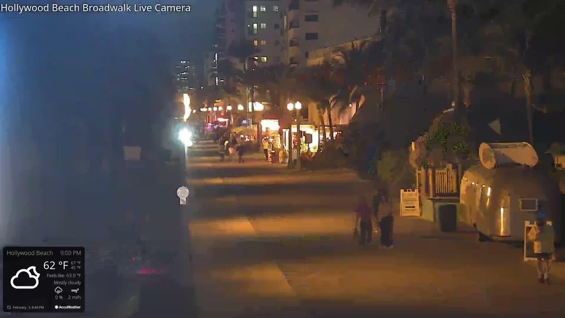 Hollywood Beach / Broadwalk & Atlantic Live Cam - Holywood, Broward, Florida, USA