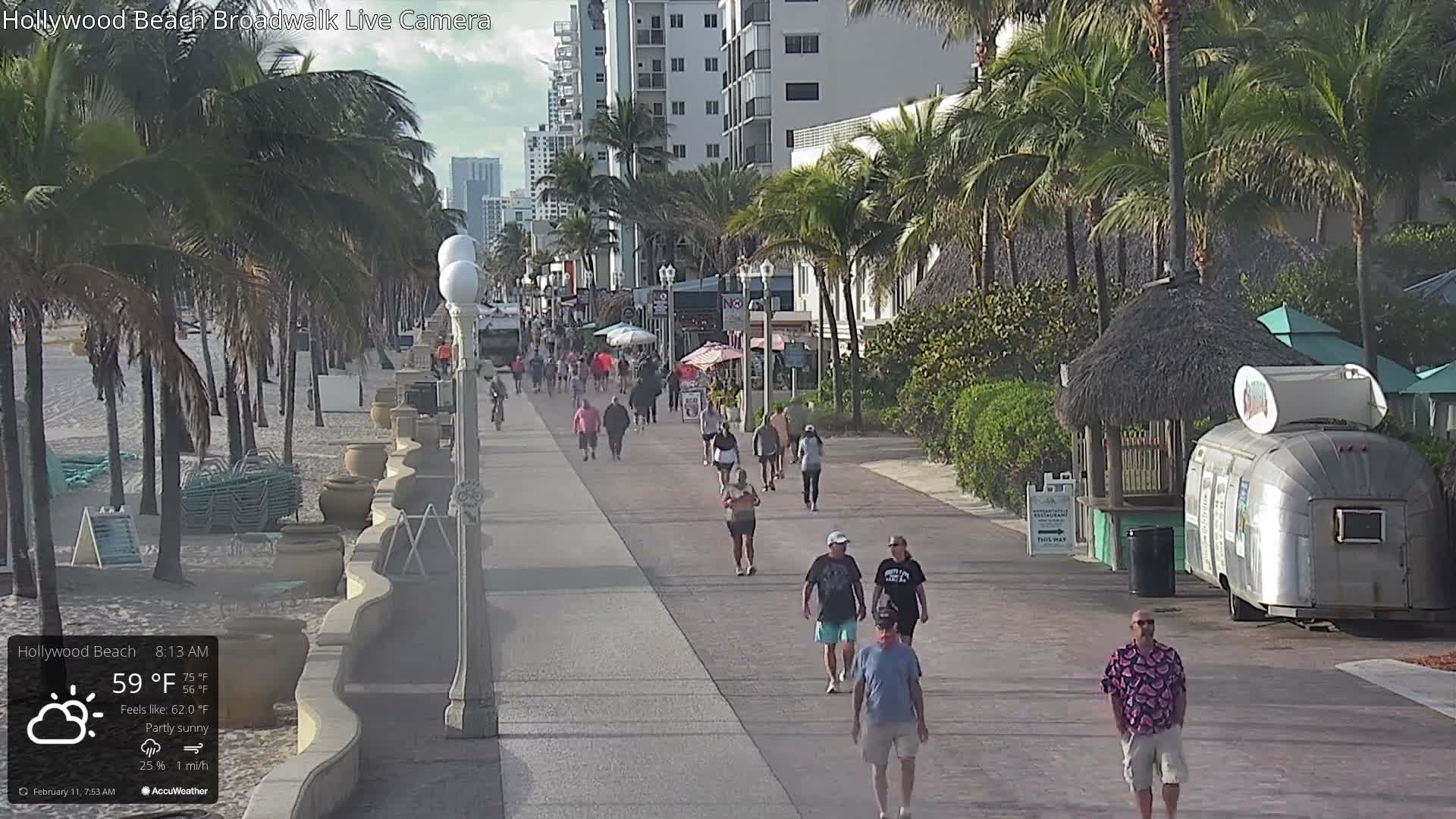 Hollywood Beach / Broadwalk & Atlantic Live Cam - Holywood, Broward, Florida, USA