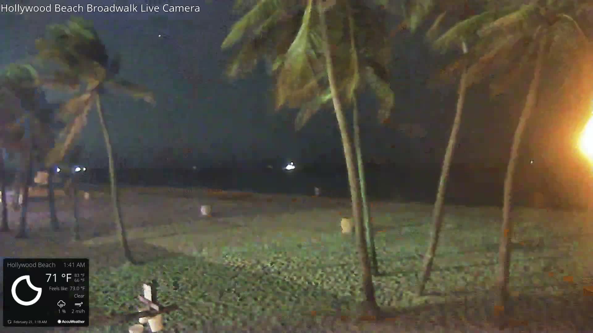 Hollywood Beach / Broadwalk & Atlantic Live Cam - Holywood, Broward, Florida, USA