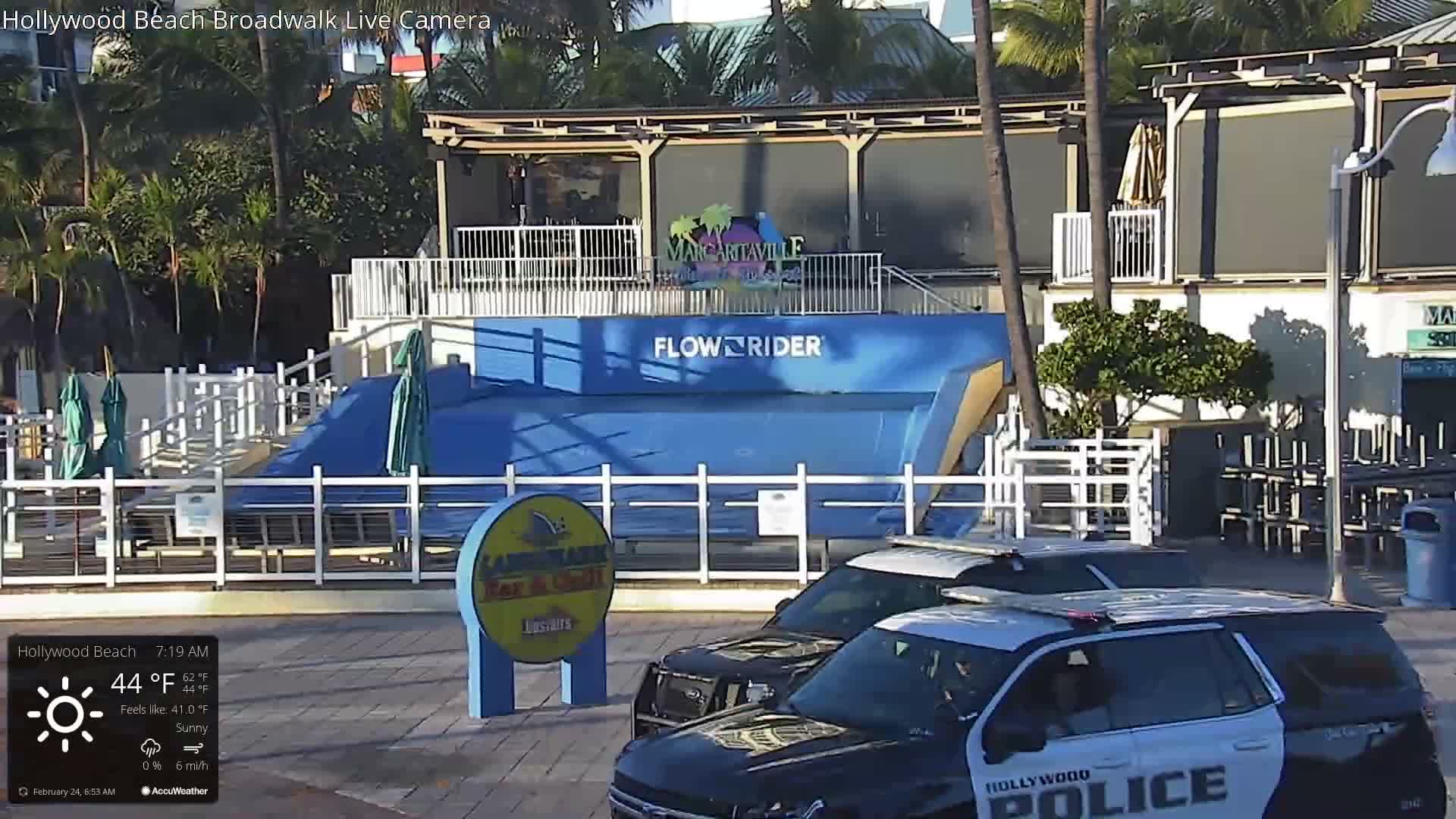 Hollywood Beach / Broadwalk & Atlantic Live Cam - Holywood, Broward, Florida, USA