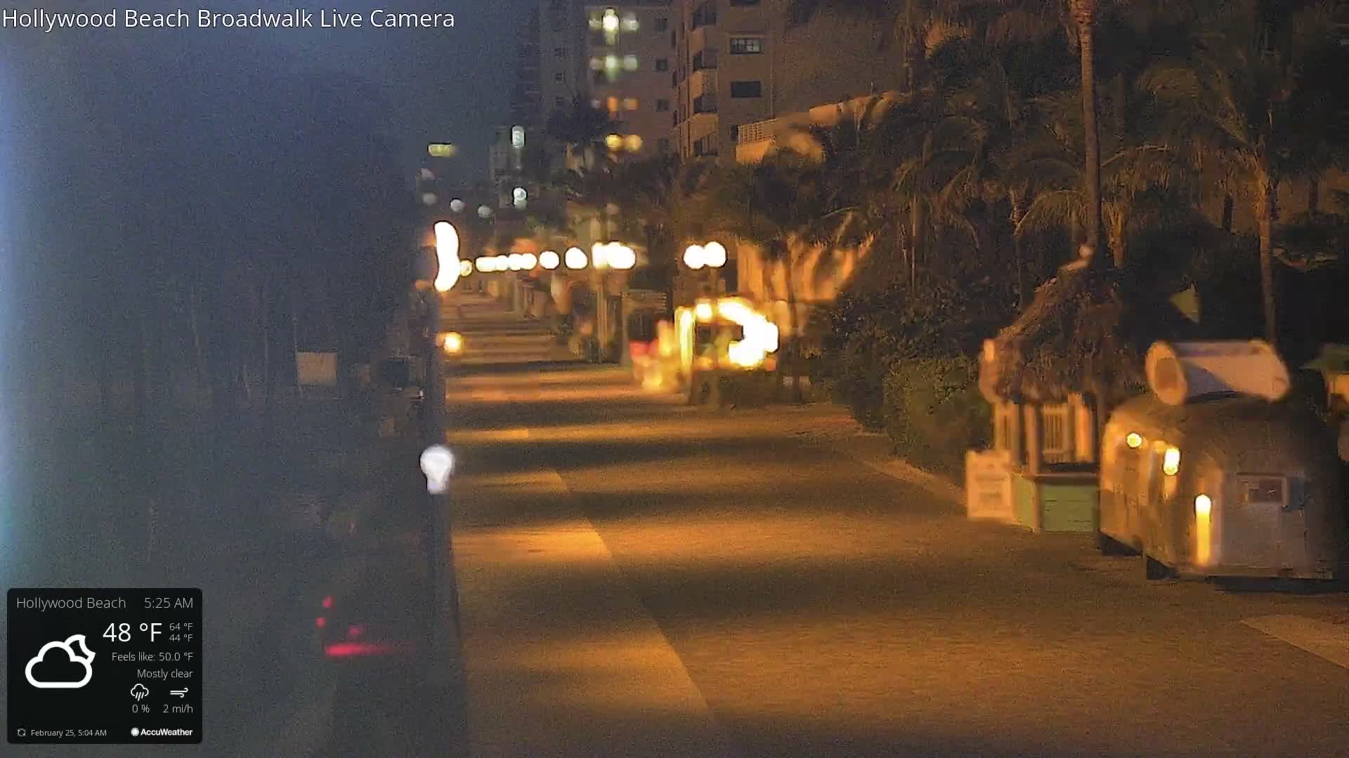 Hollywood Beach / Broadwalk & Atlantic Live Cam - Holywood, Broward, Florida, USA