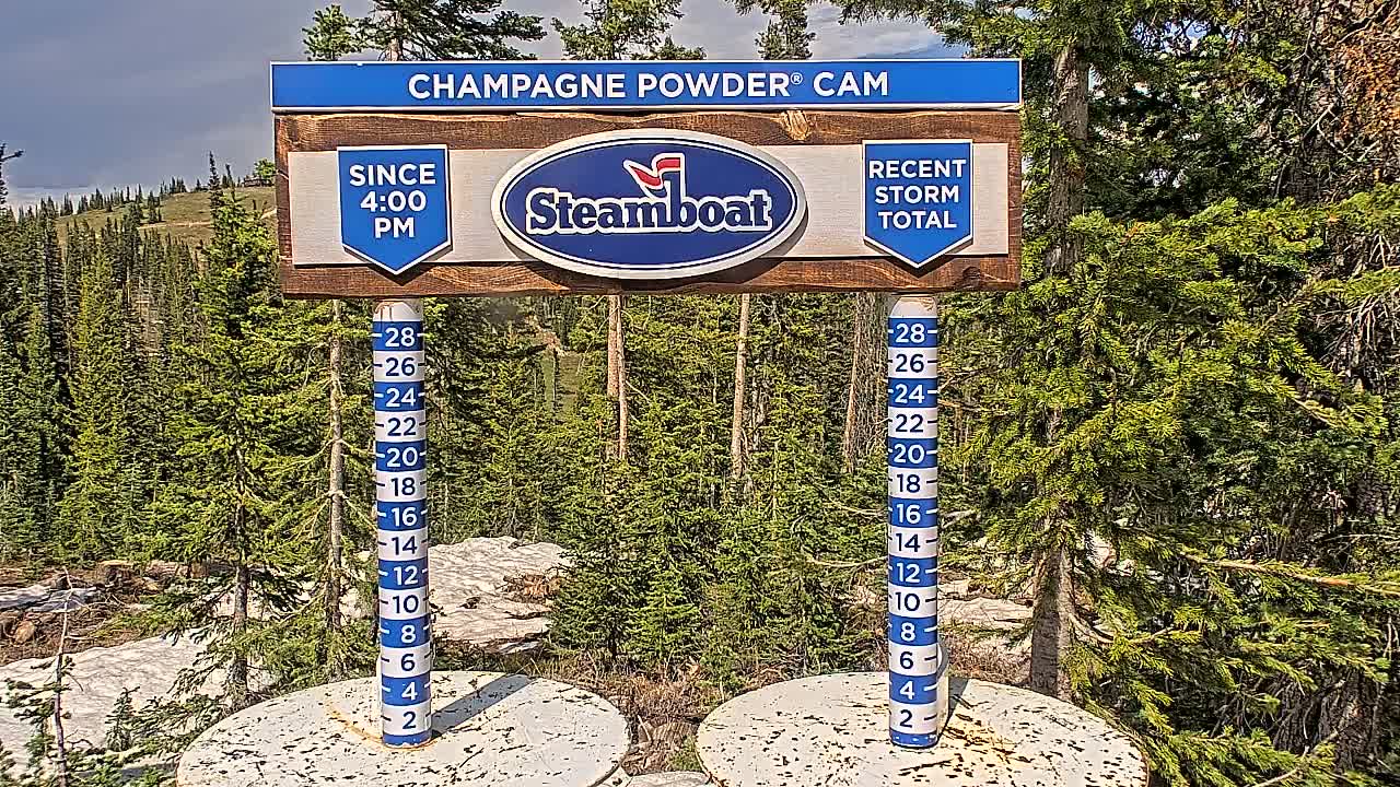 Steamboat Springs Sunshine Peak & Champagne Powder Live Cam - Steamboat Springs, Routt County, Colorado, USA