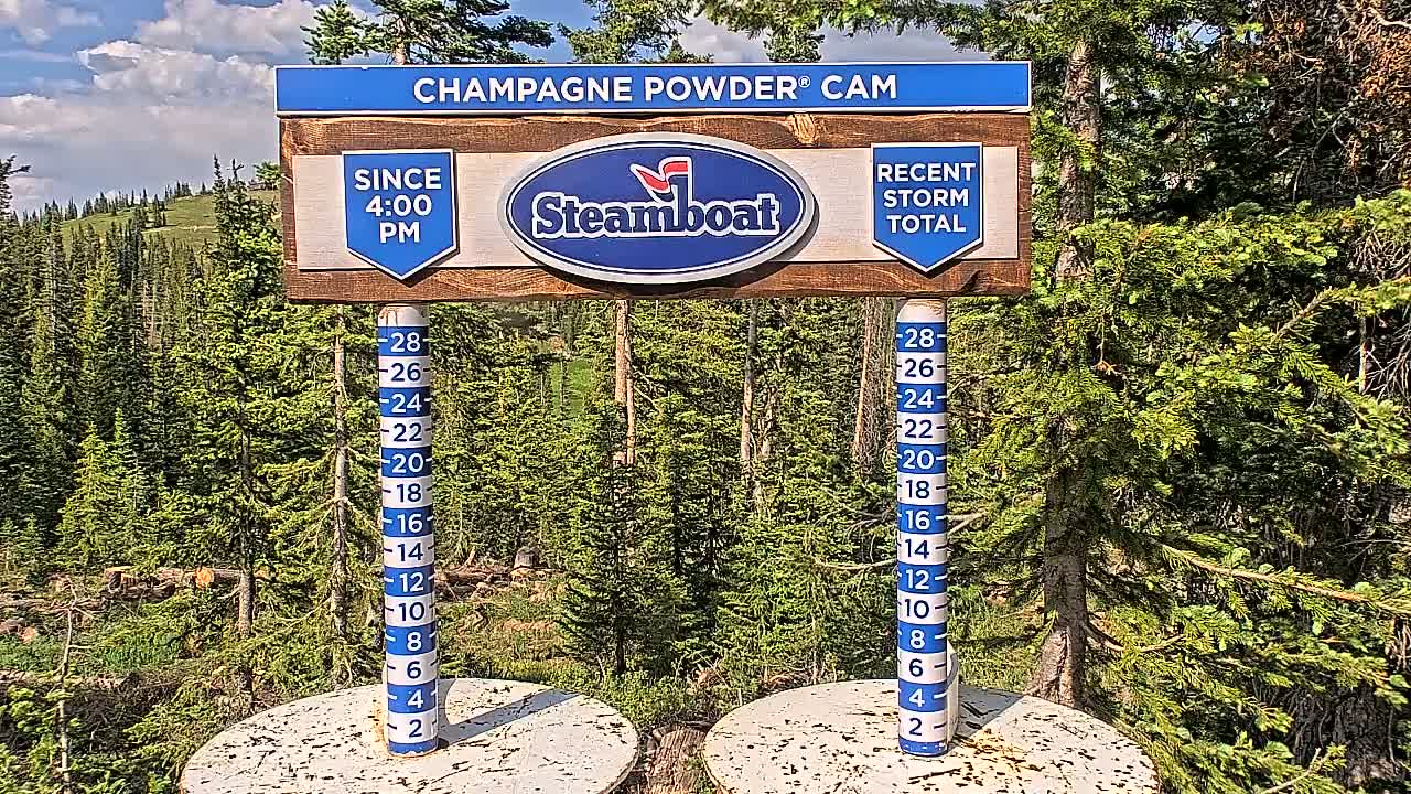 Steamboat Springs Sunshine Peak & Champagne Powder Live Cam - Steamboat Springs, Routt County, Colorado, USA