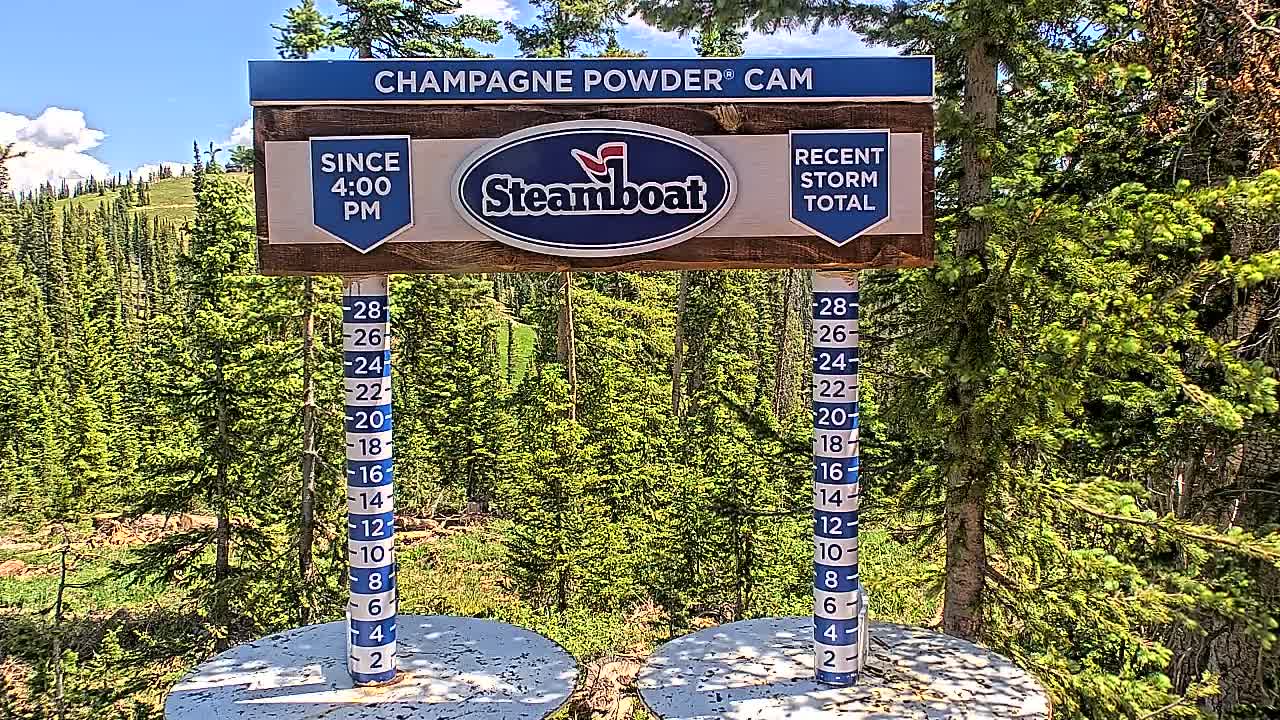 Steamboat Springs Sunshine Peak & Champagne Powder Live Cam - Steamboat Springs, Routt County, Colorado, USA