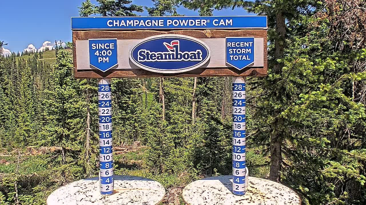 Steamboat Springs Sunshine Peak & Champagne Powder Live Cam - Steamboat Springs, Routt County, Colorado, USA