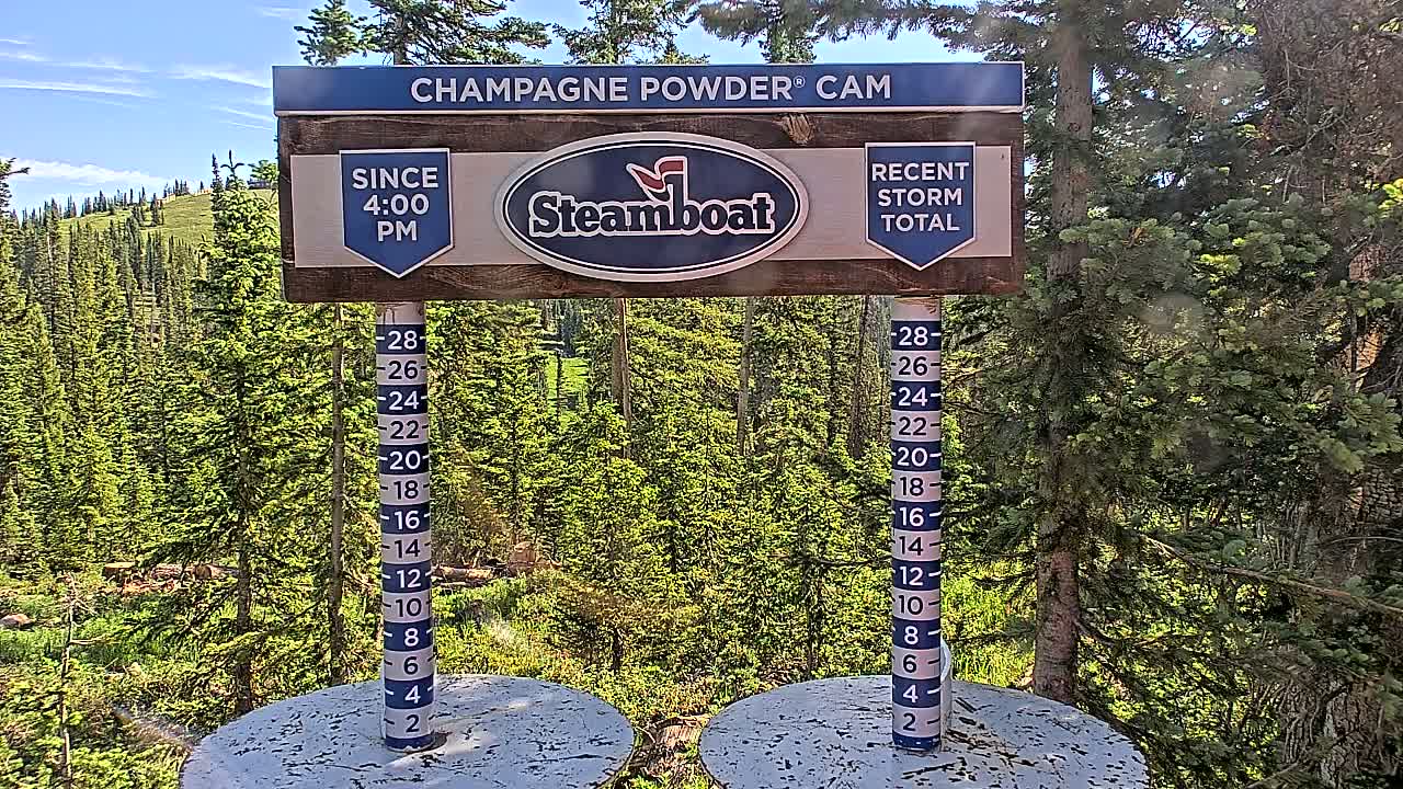 Steamboat Springs Sunshine Peak & Champagne Powder Live Cam - Steamboat Springs, Routt County, Colorado, USA