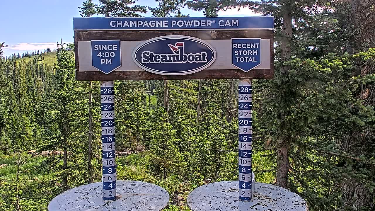 Steamboat Springs Sunshine Peak & Champagne Powder Live Cam - Steamboat Springs, Routt County, Colorado, USA