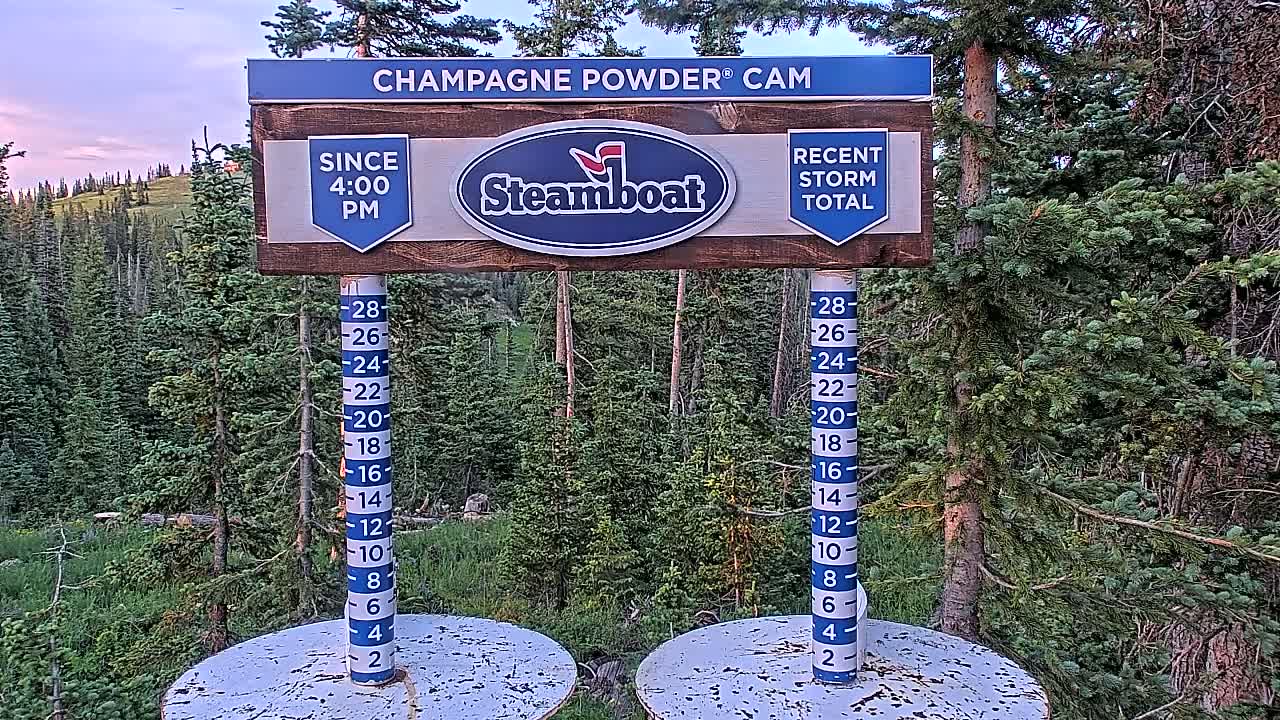 Steamboat Springs Sunshine Peak & Champagne Powder Live Cam - Steamboat Springs, Routt County, Colorado, USA