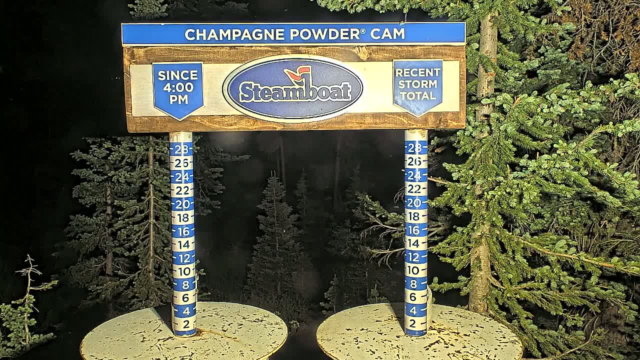 Steamboat Springs Sunshine Peak & Champagne Powder Live Cam - Steamboat Springs, Routt County, Colorado, USA