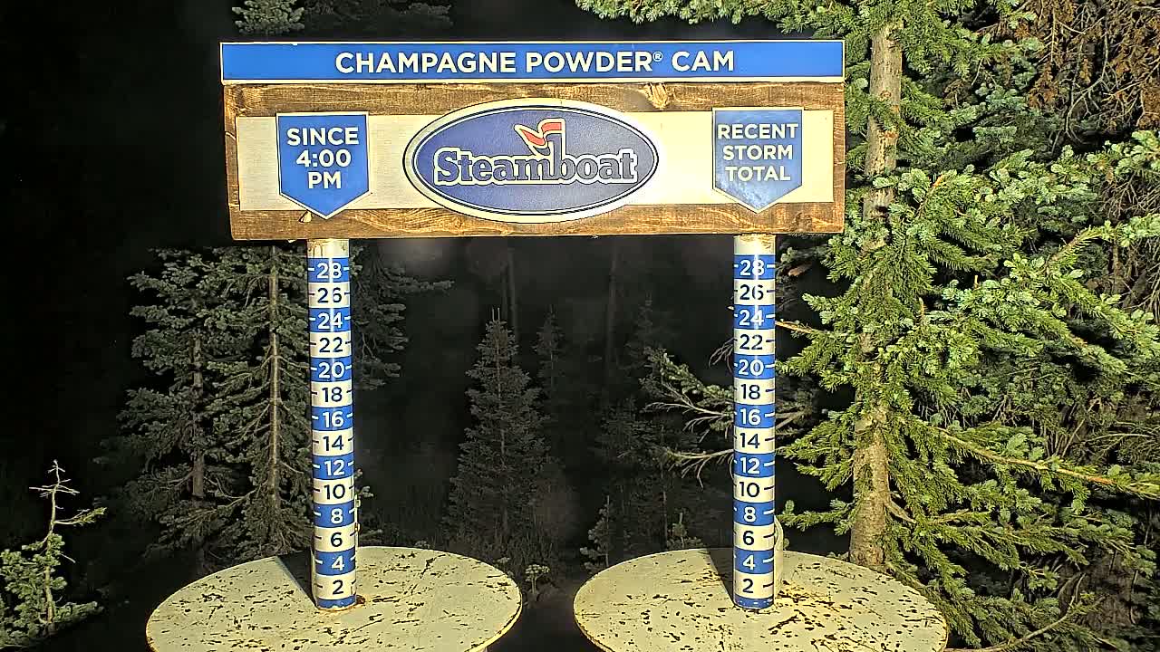 Steamboat Springs Sunshine Peak & Champagne Powder Live Cam - Steamboat Springs, Routt County, Colorado, USA