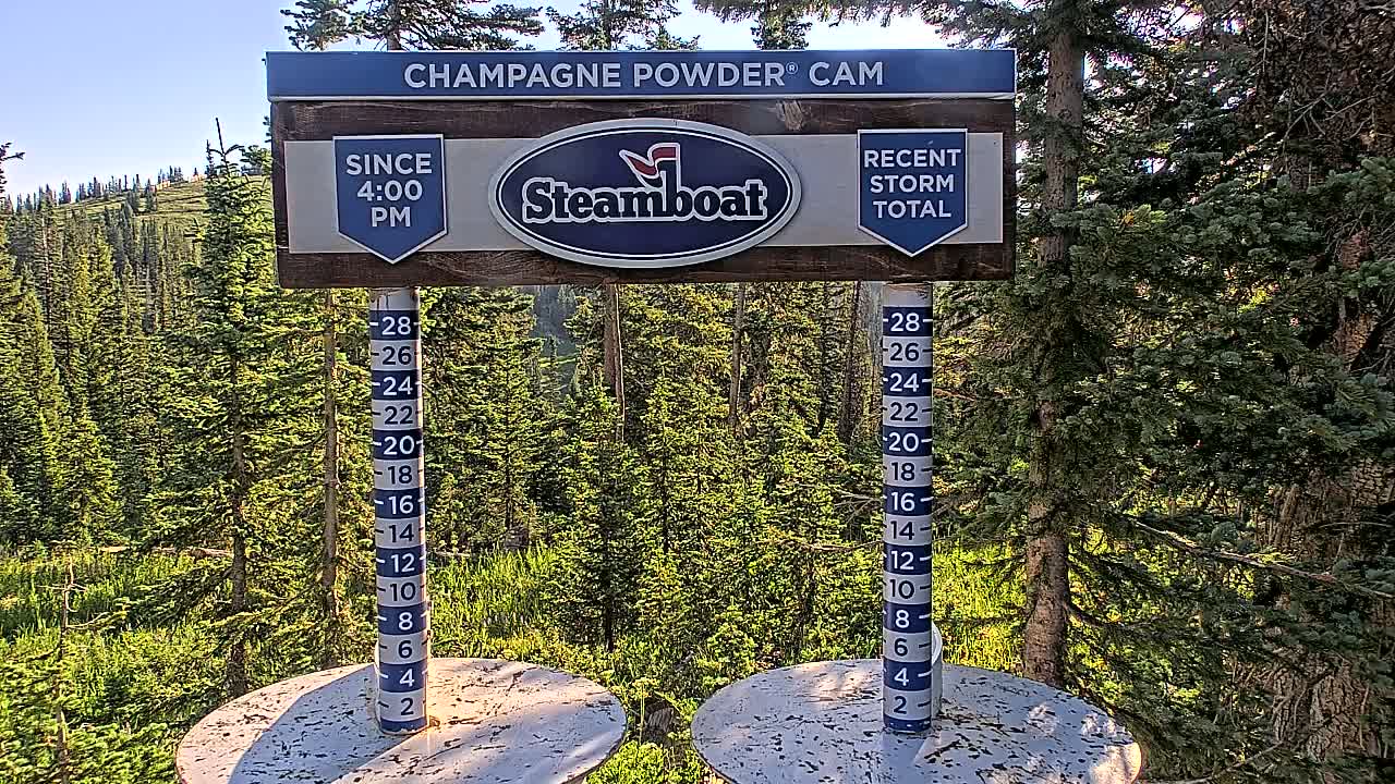 Steamboat Springs Sunshine Peak & Champagne Powder Live Cam - Steamboat Springs, Routt County, Colorado, USA