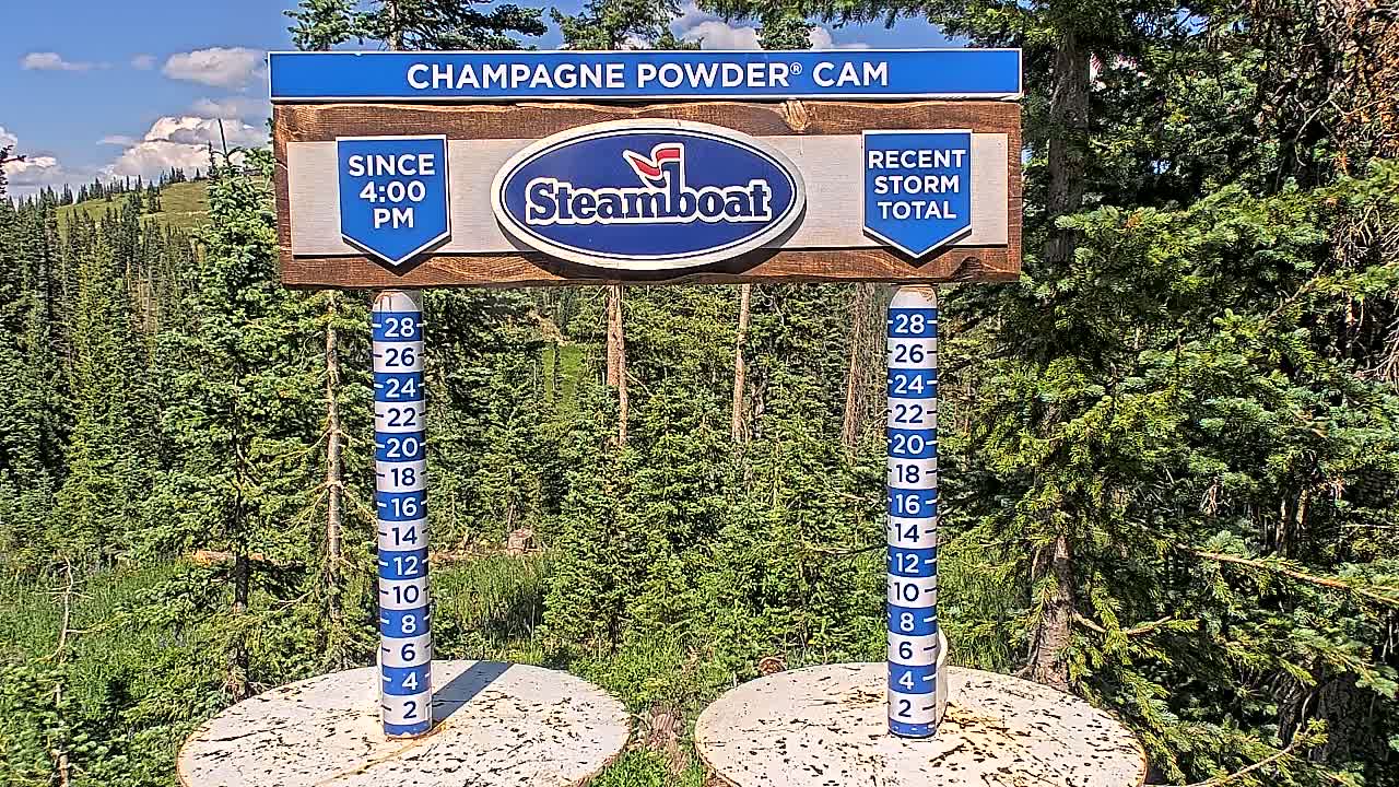 Steamboat Springs Sunshine Peak & Champagne Powder Live Cam - Steamboat Springs, Routt County, Colorado, USA