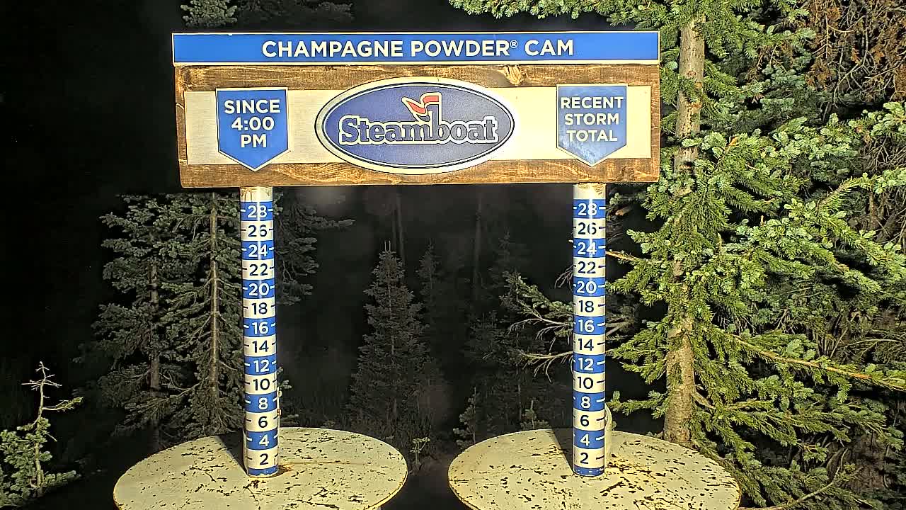 Steamboat Springs Sunshine Peak & Champagne Powder Live Cam - Steamboat Springs, Routt County, Colorado, USA