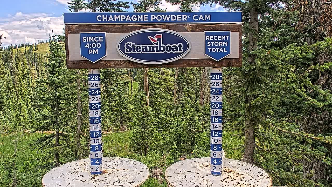 Steamboat Springs Sunshine Peak & Champagne Powder Live Cam - Steamboat Springs, Routt County, Colorado, USA