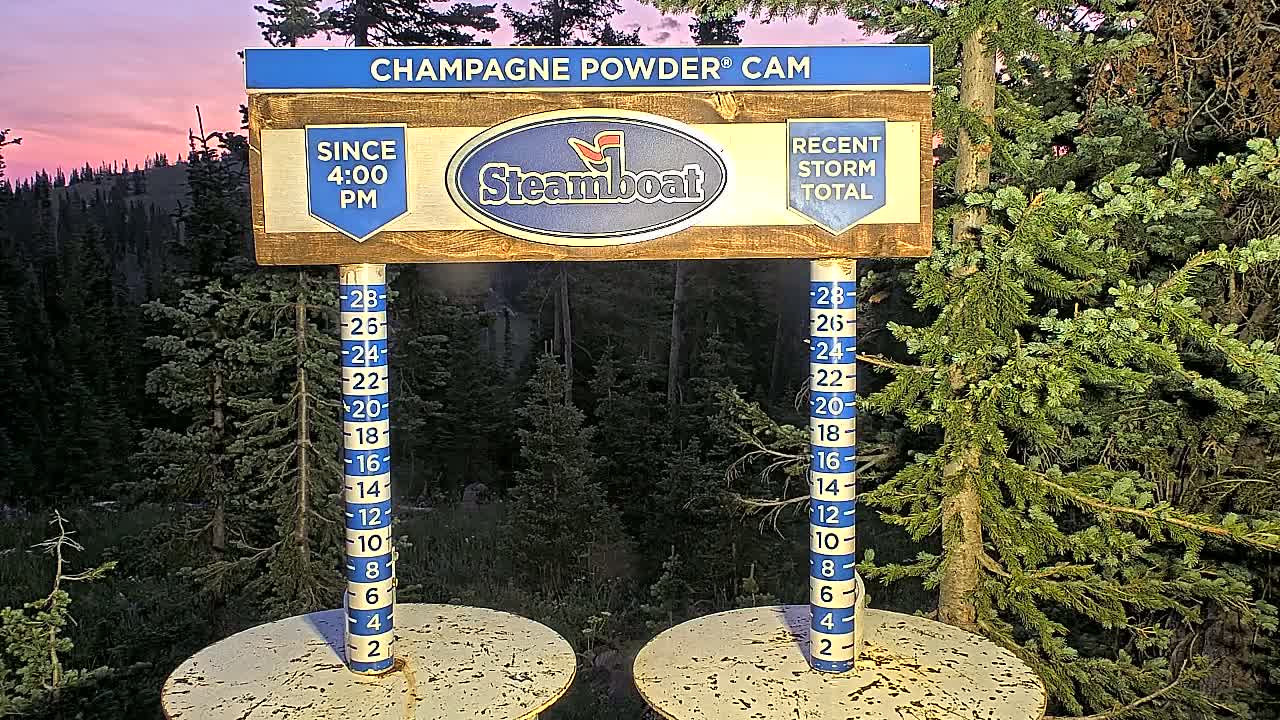 Steamboat Springs Sunshine Peak & Champagne Powder Live Cam - Steamboat Springs, Routt County, Colorado, USA