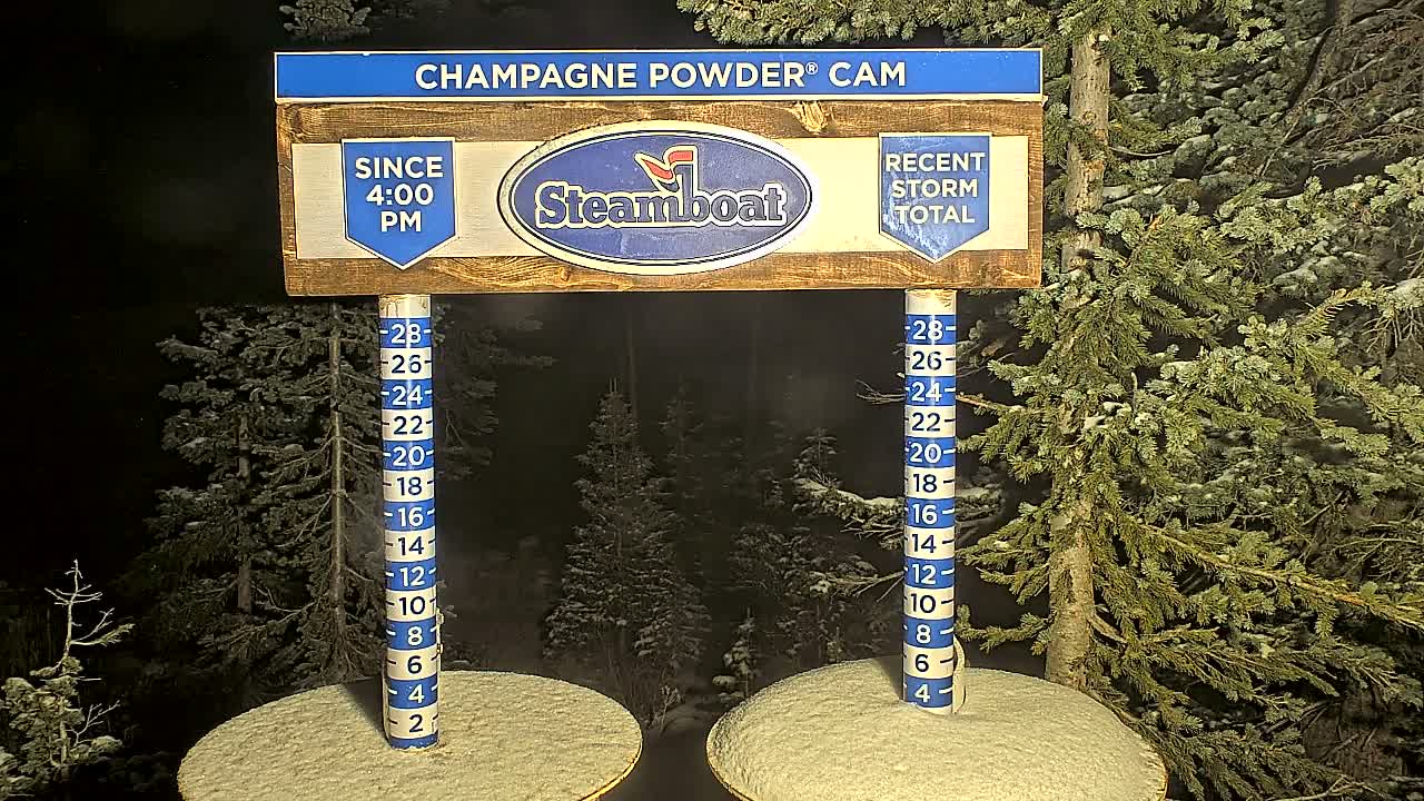 Steamboat Springs Sunshine Peak & Champagne Powder Live Cam - Steamboat Springs, Routt County, Colorado, USA
