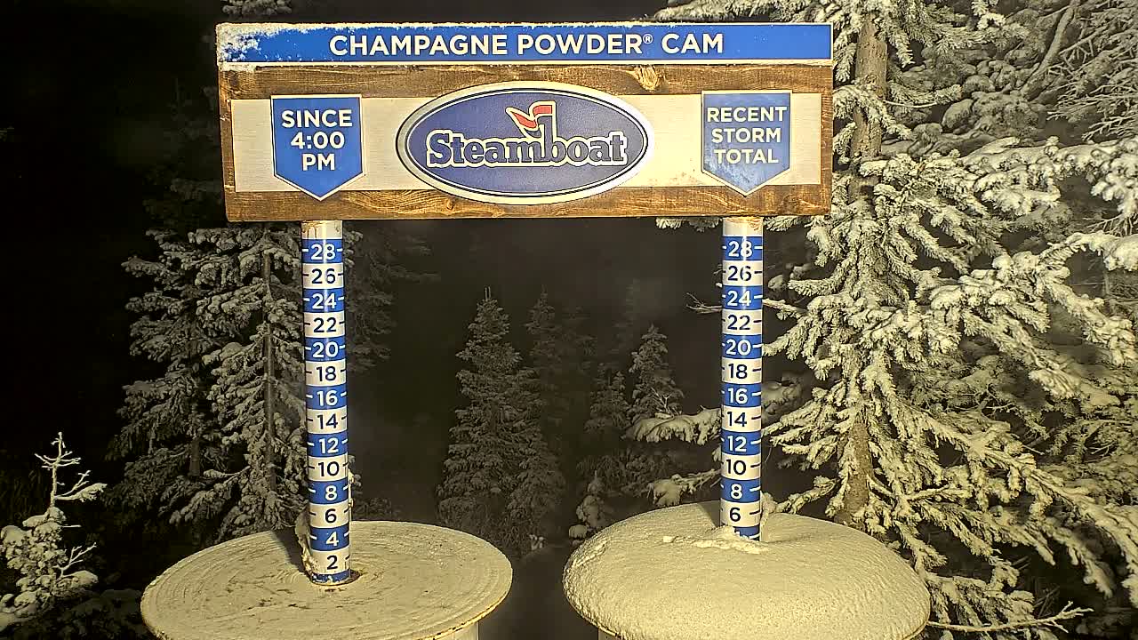 Steamboat Springs Sunshine Peak & Champagne Powder Live Cam - Steamboat Springs, Routt County, Colorado, USA