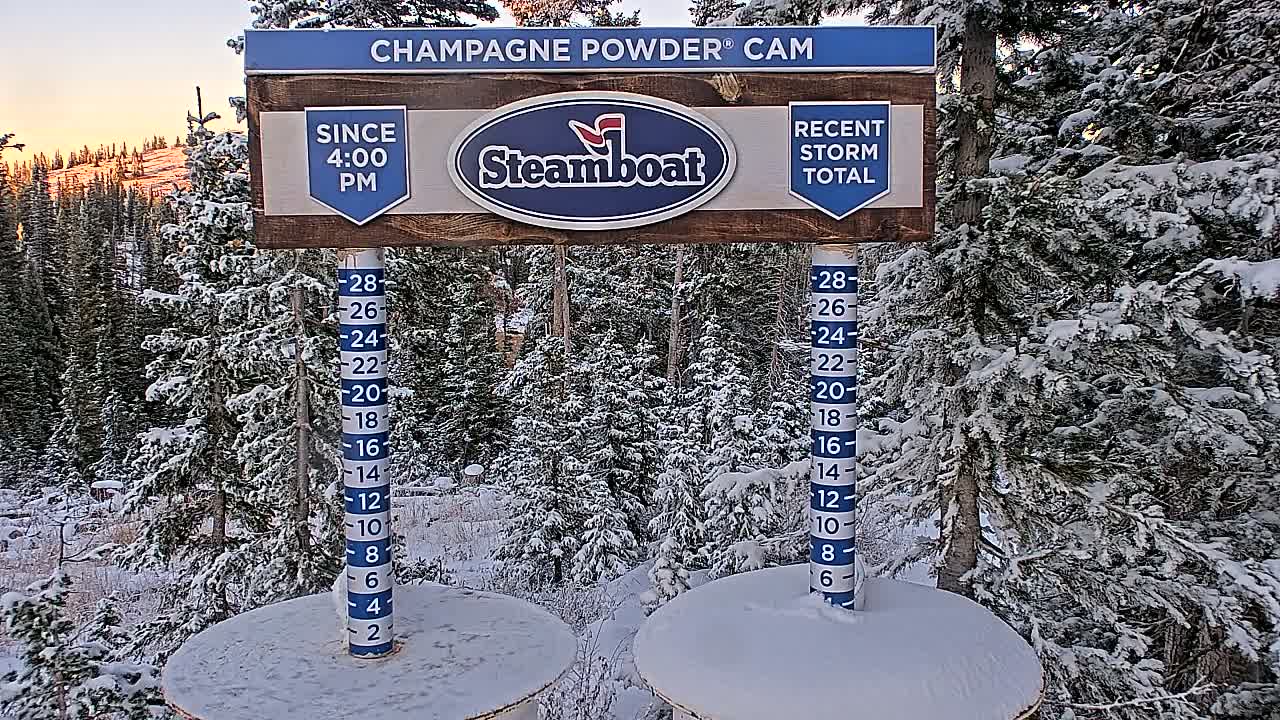 Steamboat Springs Sunshine Peak & Champagne Powder Live Cam - Steamboat Springs, Routt County, Colorado, USA