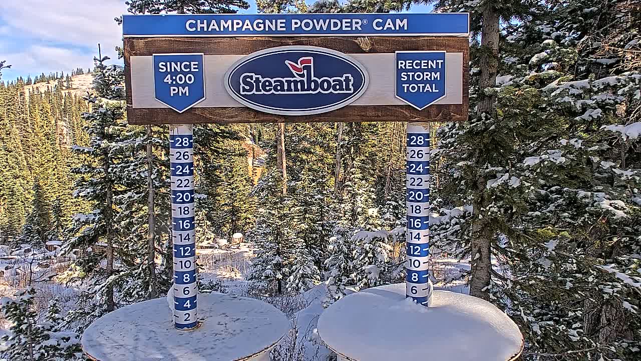 Steamboat Springs Sunshine Peak & Champagne Powder Live Cam - Steamboat Springs, Routt County, Colorado, USA