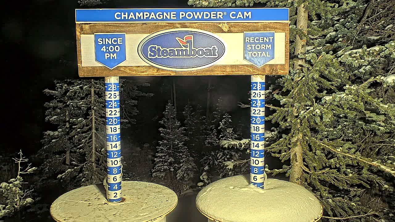 Steamboat Springs Sunshine Peak & Champagne Powder Live Cam - Steamboat Springs, Routt County, Colorado, USA