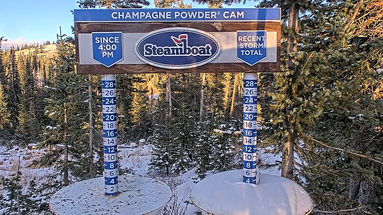 Steamboat Springs Sunshine Peak & Champagne Powder Live Cam - Steamboat Springs, Routt County, Colorado, USA