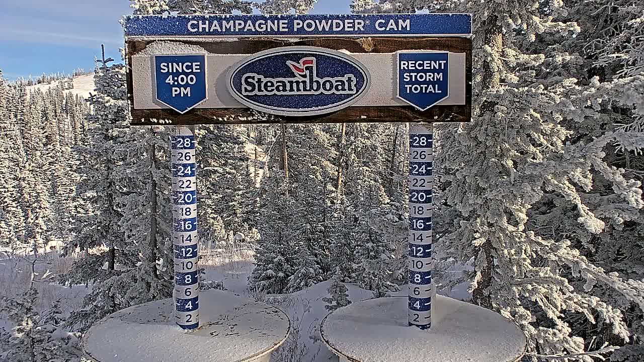 Steamboat Springs Sunshine Peak & Champagne Powder Live Cam - Steamboat Springs, Routt County, Colorado, USA