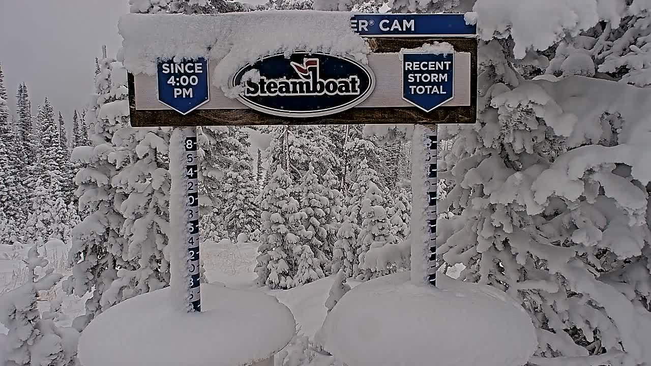 Steamboat Springs Sunshine Peak & Champagne Powder Live Cam - Steamboat Springs, Routt County, Colorado, USA