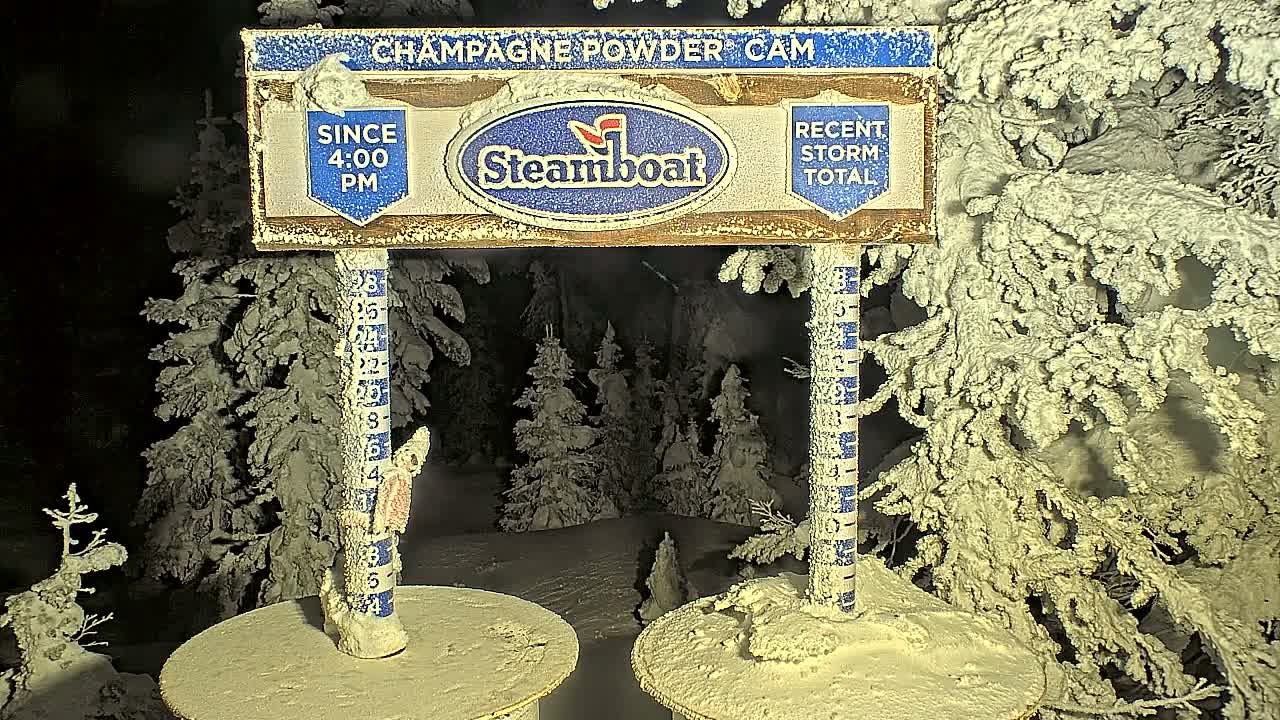 Steamboat Springs Sunshine Peak & Champagne Powder Live Cam - Steamboat Springs, Routt County, Colorado, USA