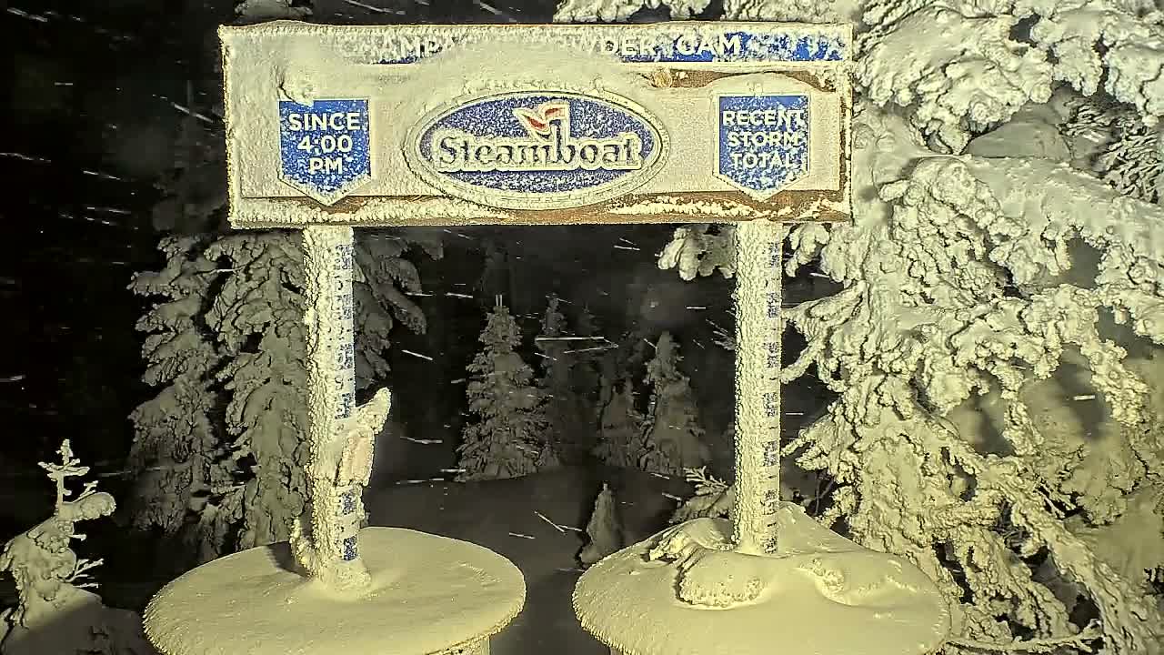 Steamboat Springs Sunshine Peak & Champagne Powder Live Cam - Steamboat Springs, Routt County, Colorado, USA