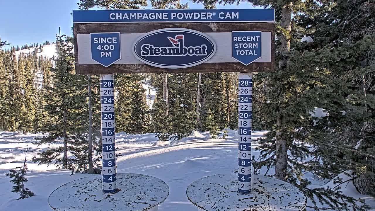 Steamboat Springs Sunshine Peak & Champagne Powder Live Cam - Steamboat Springs, Routt County, Colorado, USA